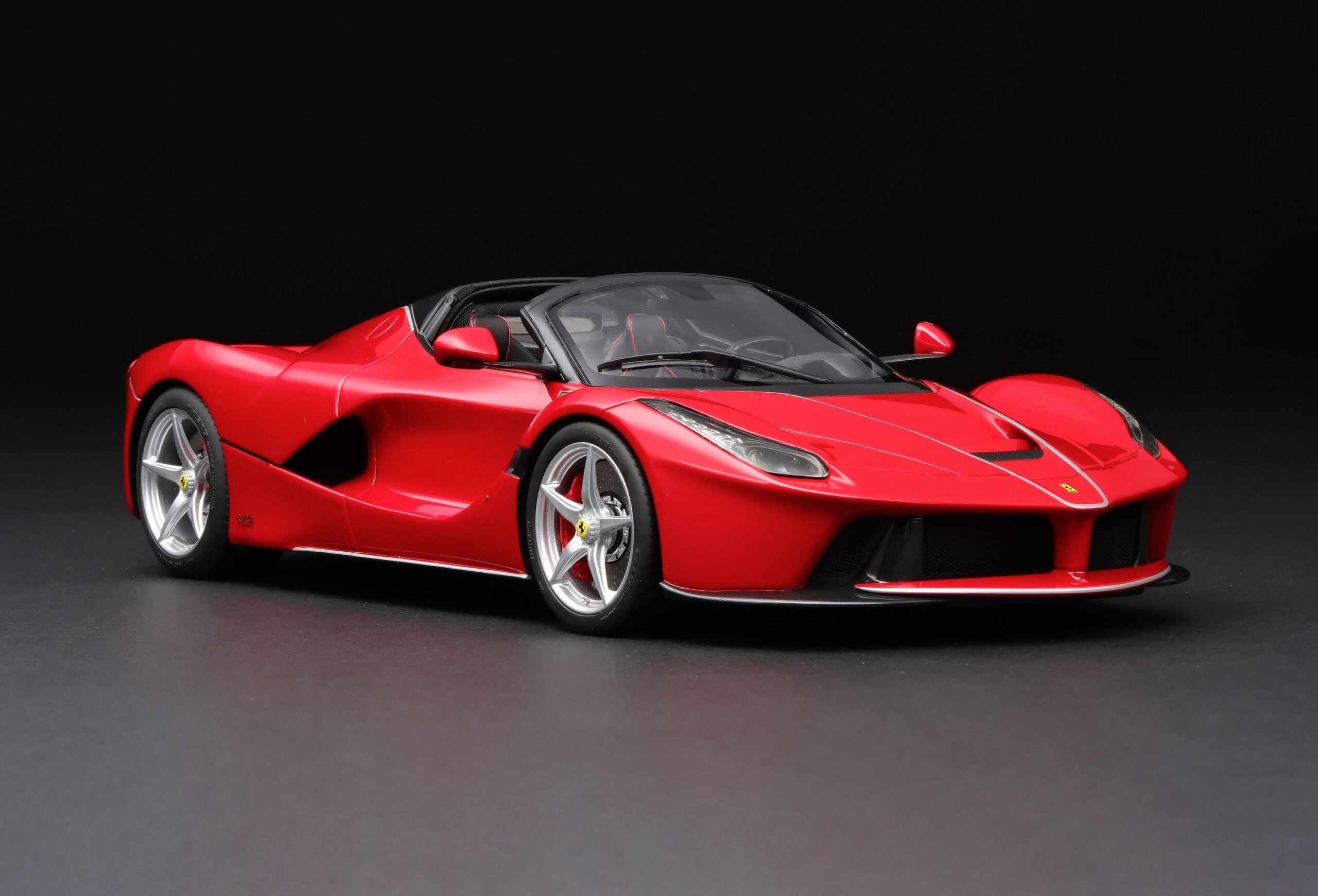 Amalgam フェラーリ ラフェラーリ アペルタ | 1:18