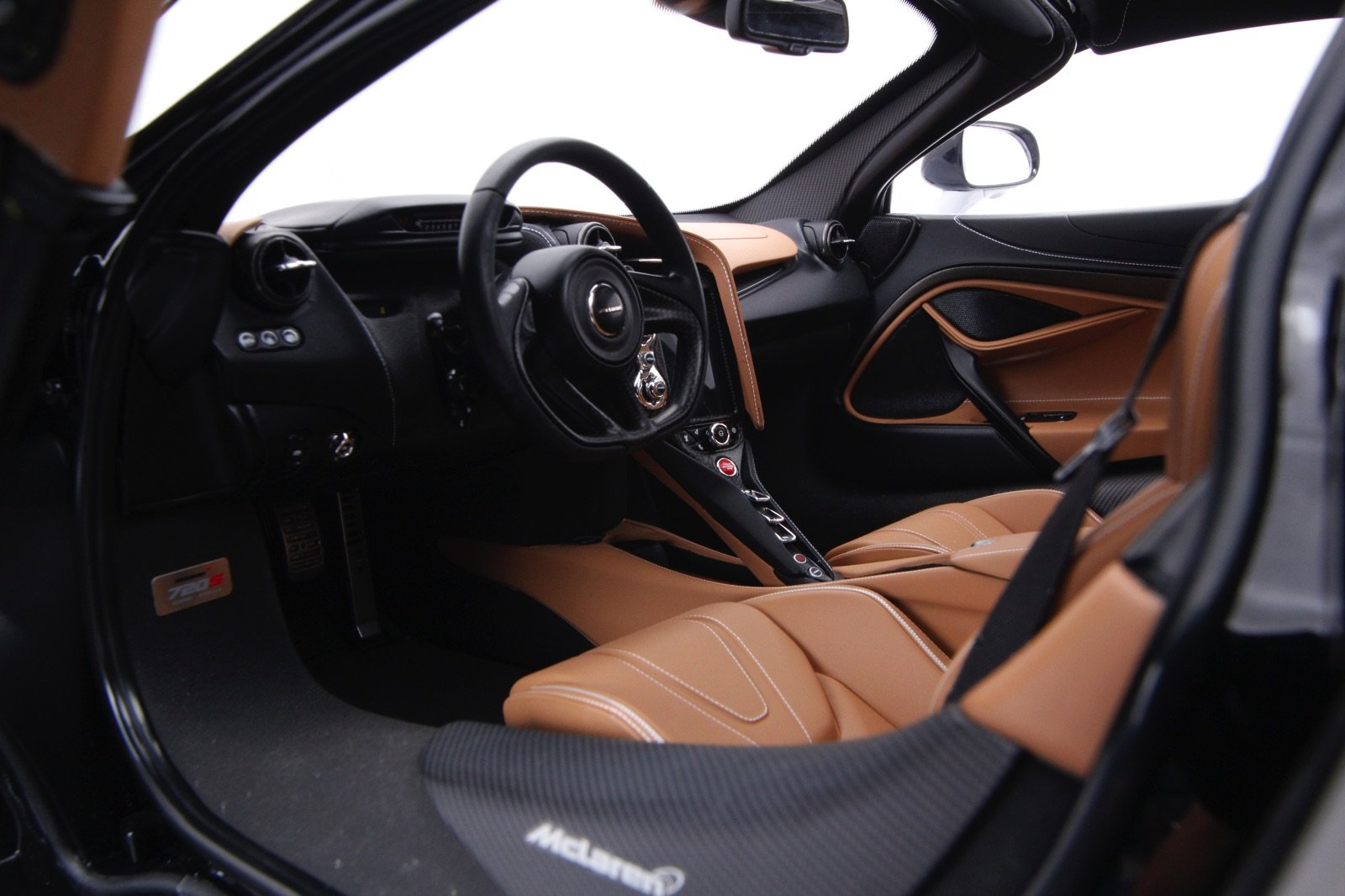 Amalgam McLaren 720S (2017) - Orange | 1:8 - Image 12