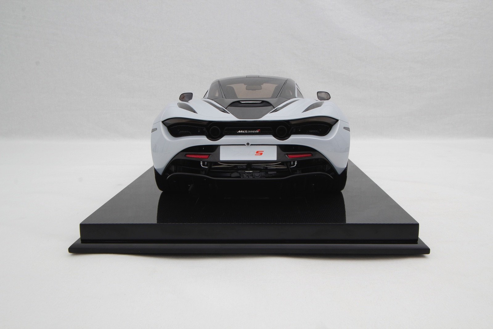 Amalgam McLaren 720S (2017) - Orange | 1:8 - Image 9