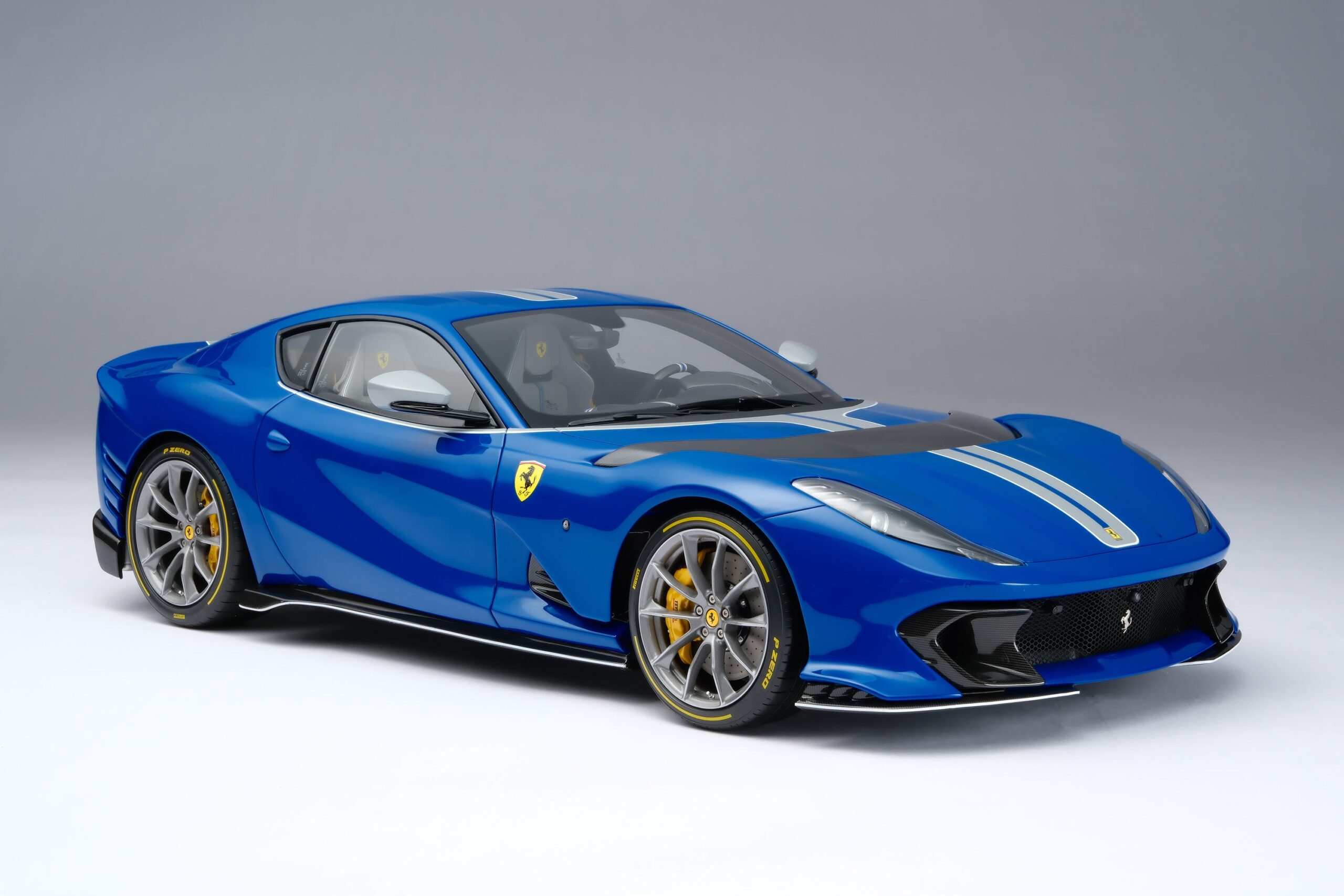 Amalgam Ferrari 812 Competizione & Competizione A Tailor Made | 1:8 - 画像19