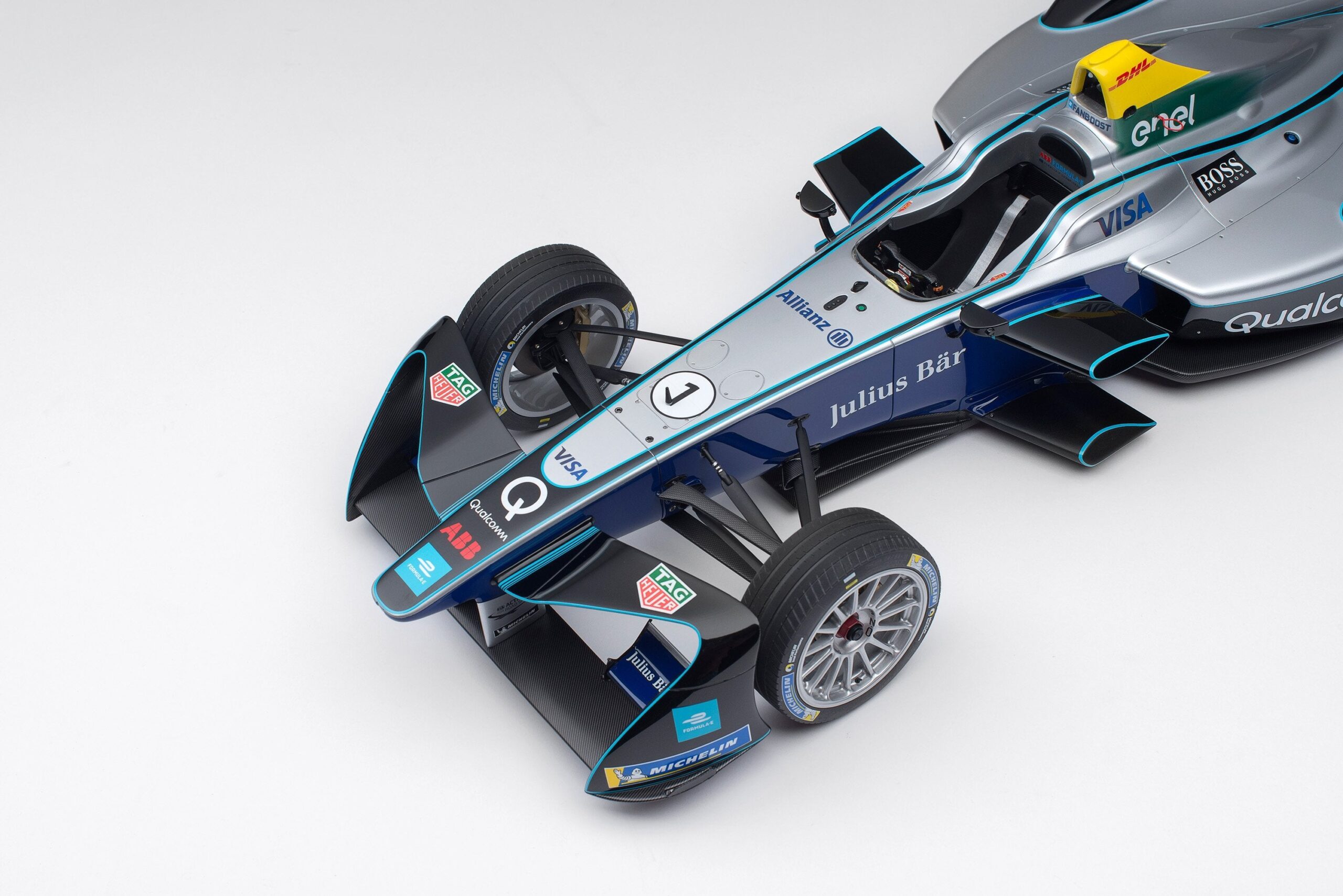 Amalgam Spark-Renault SRT_01E Gen1 Season 4 Show Car (2017) - Silber | 1:8 - Image 6