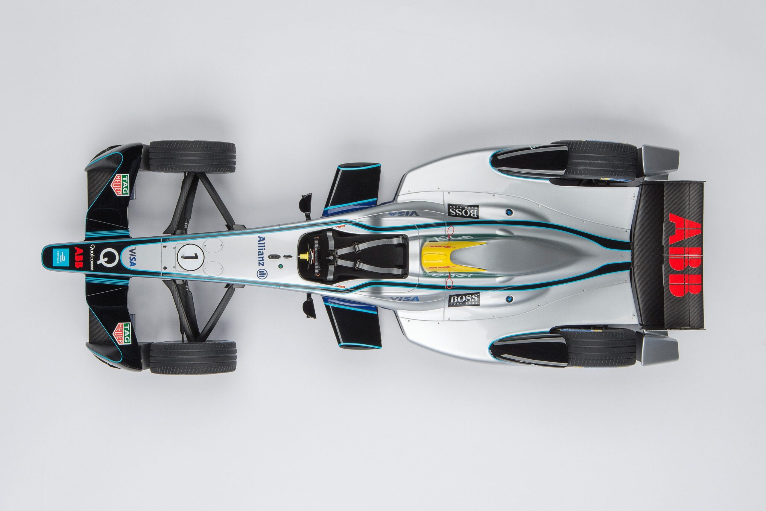 Amalgam Spark-Renault SRT_01E Gen1 Season 4 Show Car (2017) - Silber | 1:8 - Image 4