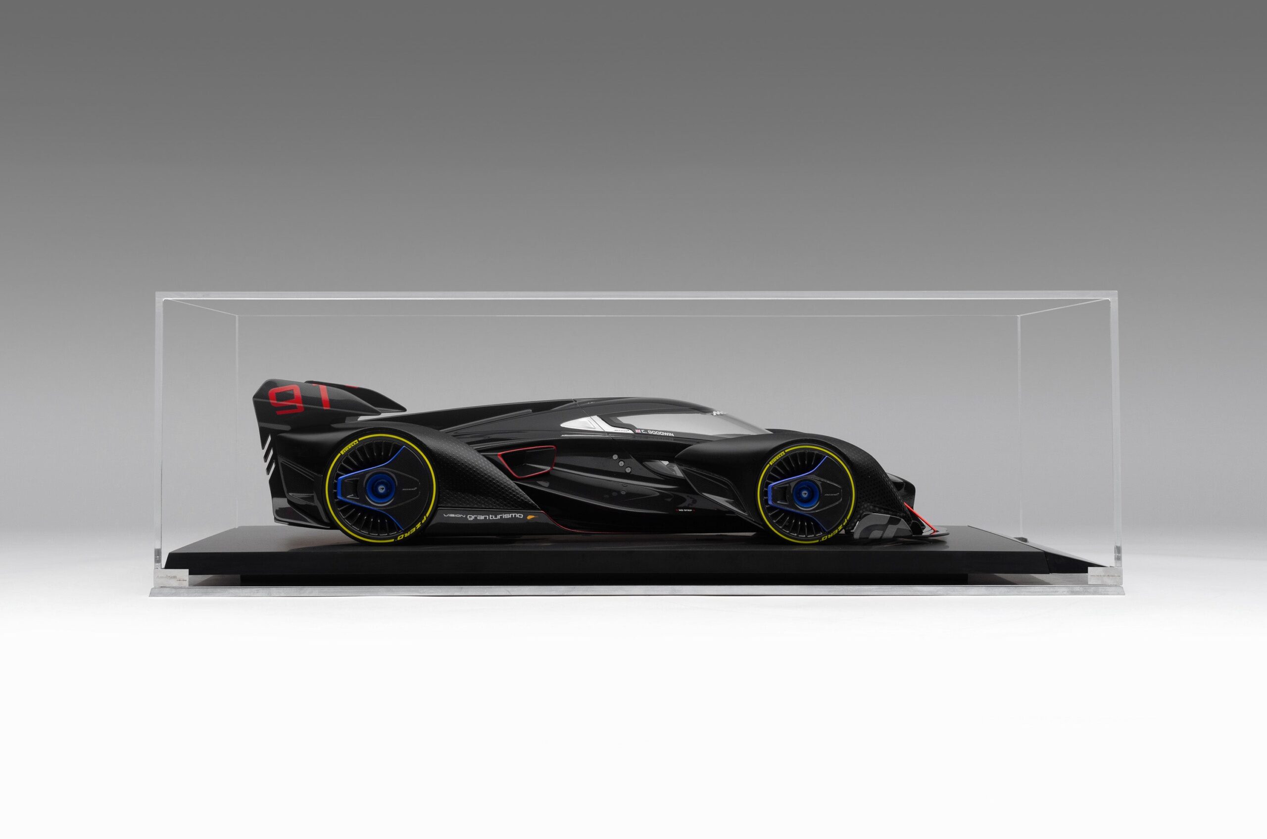 Amalgam McLaren Ultimate Vision Gran Turismo (2017) Signed Edition - Mehrfarbig | 1:8 - Image 24