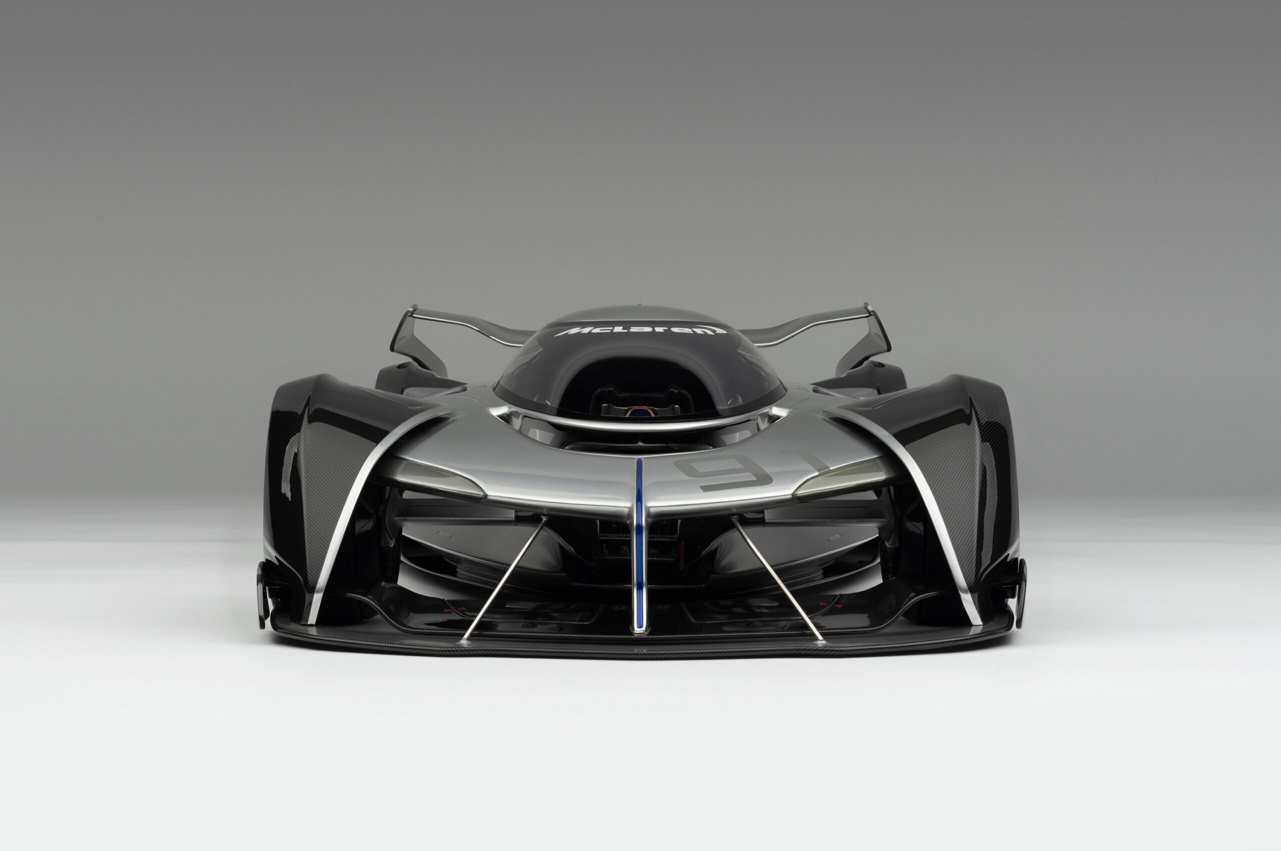 Amalgam McLaren Ultimate Vision Gran Turismo (2017) Signed Edition - Mehrfarbig | 1:8 - Image 28