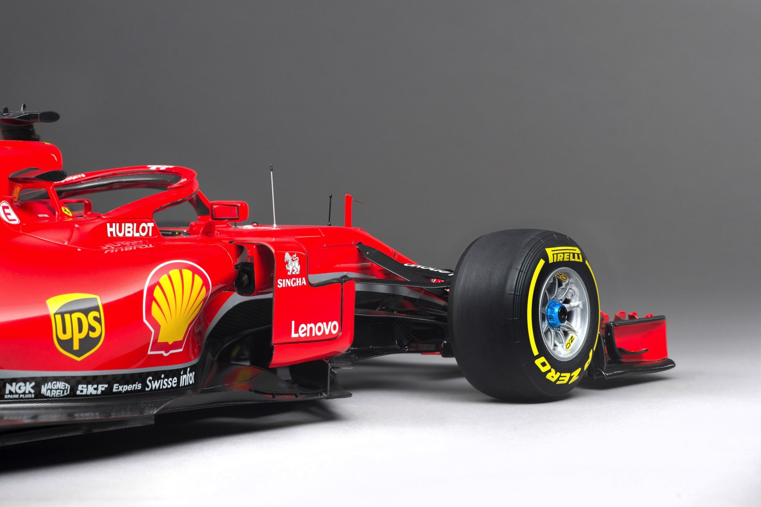 Amalgam Ferrari SF71H 2018 Australian Grand Prix - Rot | 1:8 - Image 11