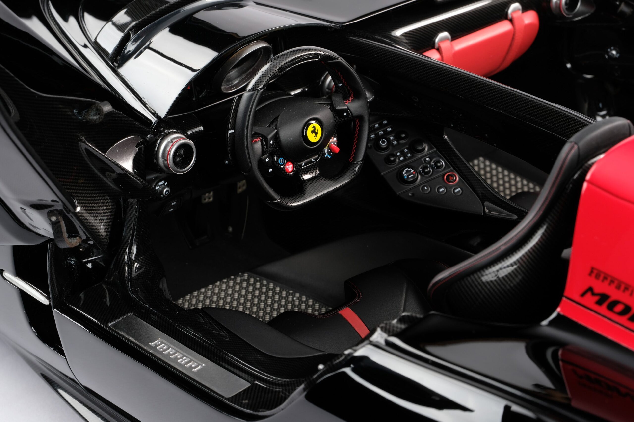 Amalgam Ferrari Monza SP1 & SP2 Tailor Made | 1:8 - 画像12
