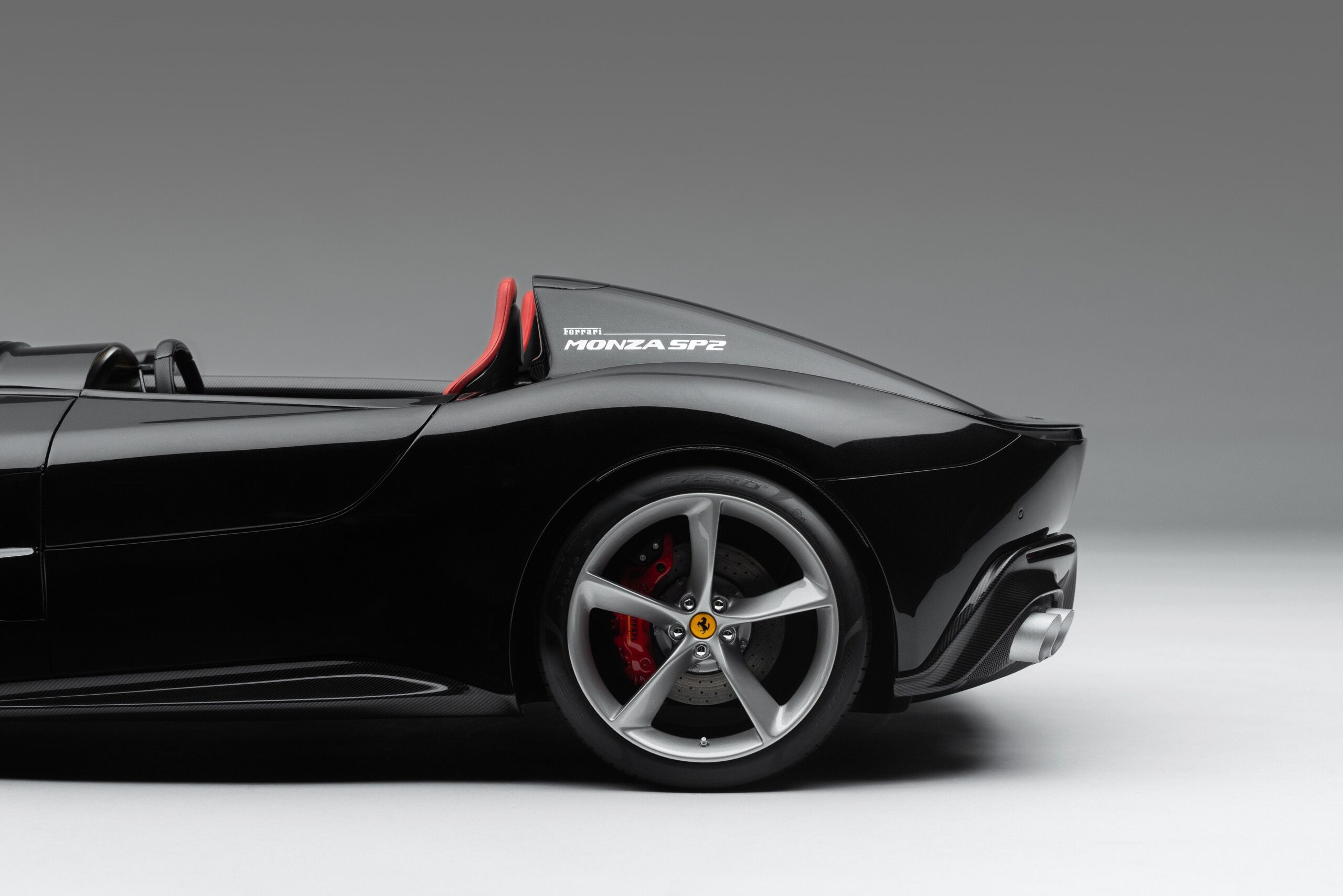 Amalgam Ferrari Monza SP2 (2019) - Schwarz | 1:8 - Image 8