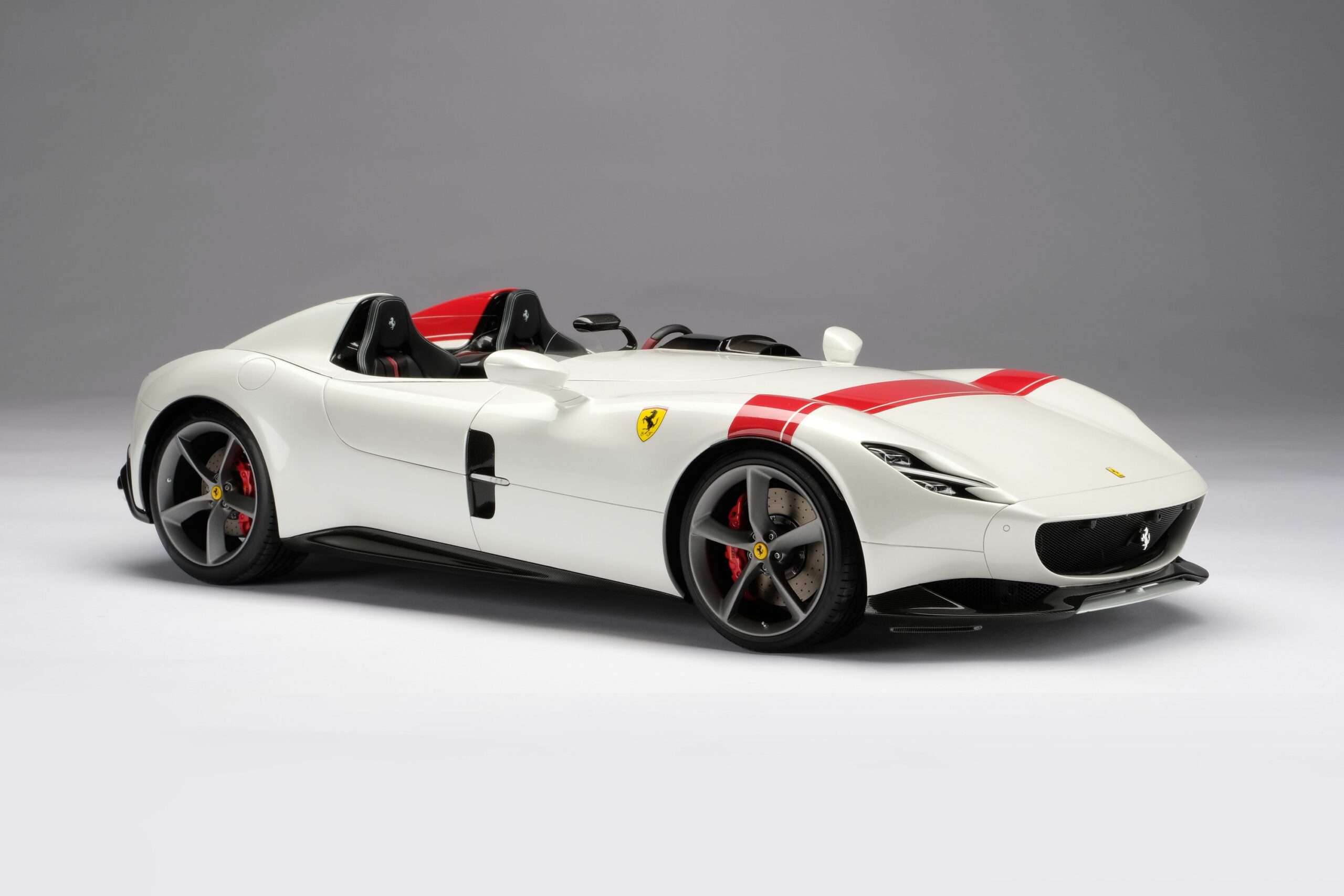 Amalgam Ferrari Monza SP1 & SP2 Tailor Made | 1:8 - 画像4