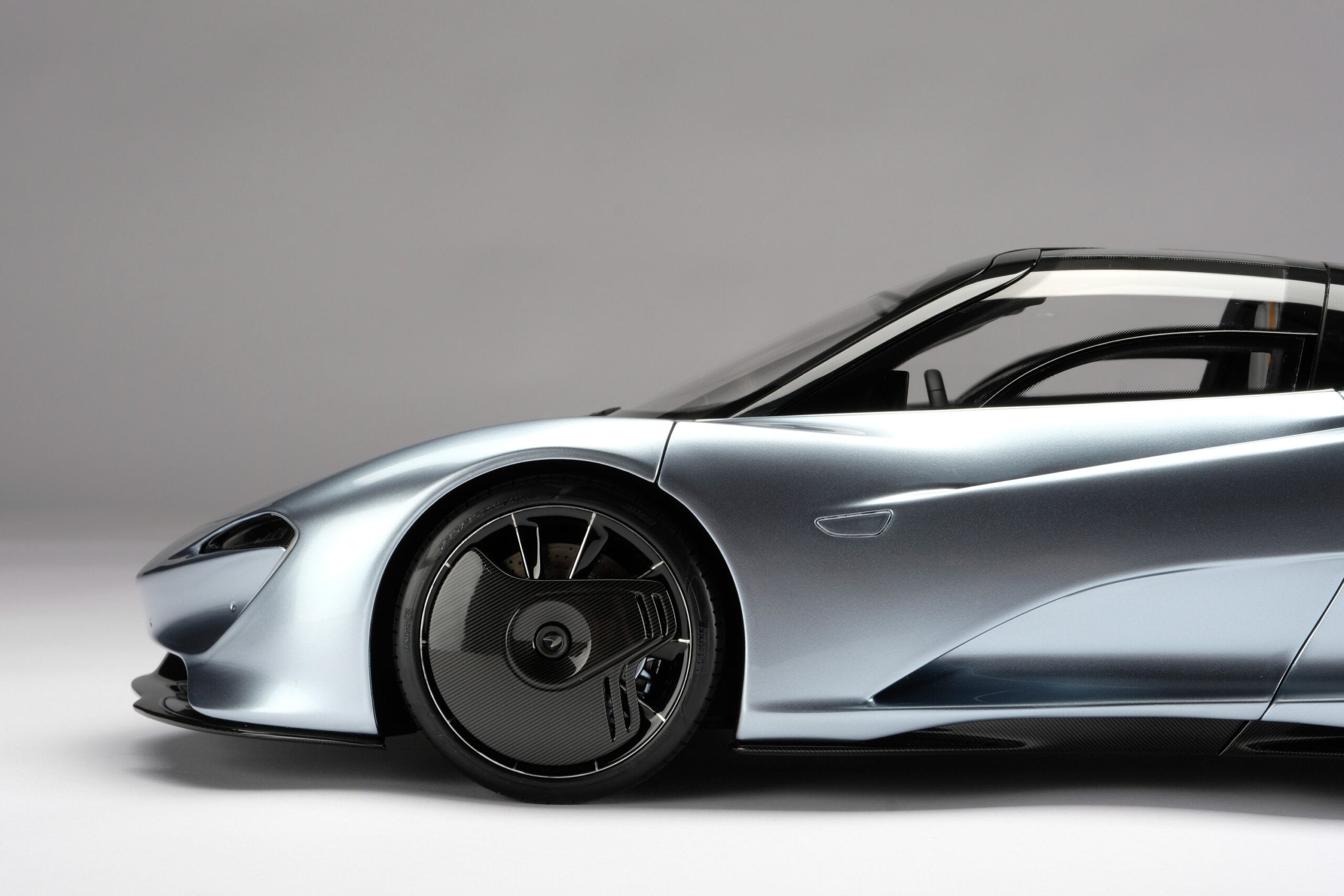 Amalgam McLaren Speedtail (2020) - Rot | 1:8 - 画像6