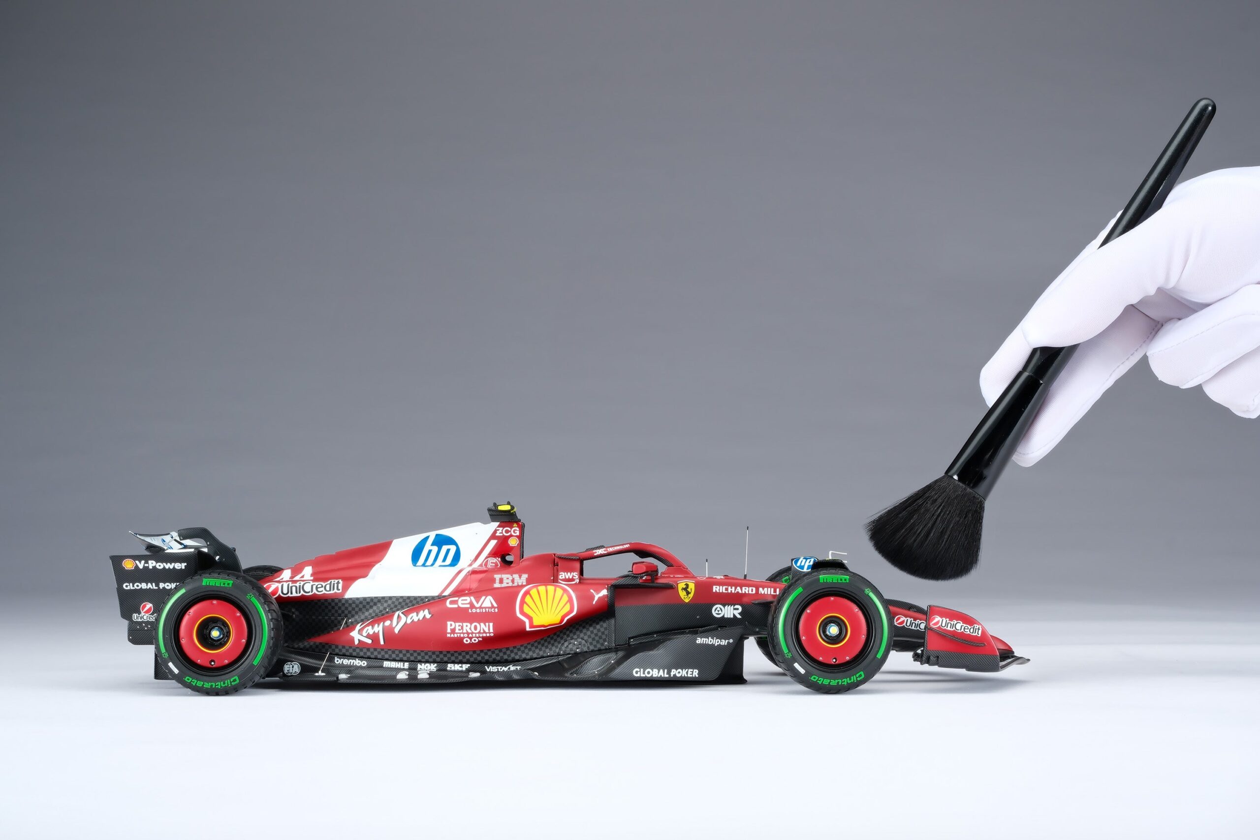 Amalgam Ferrari SF-25 2025 Australian Grand Prix - Rot | 1:18 – Bild 24