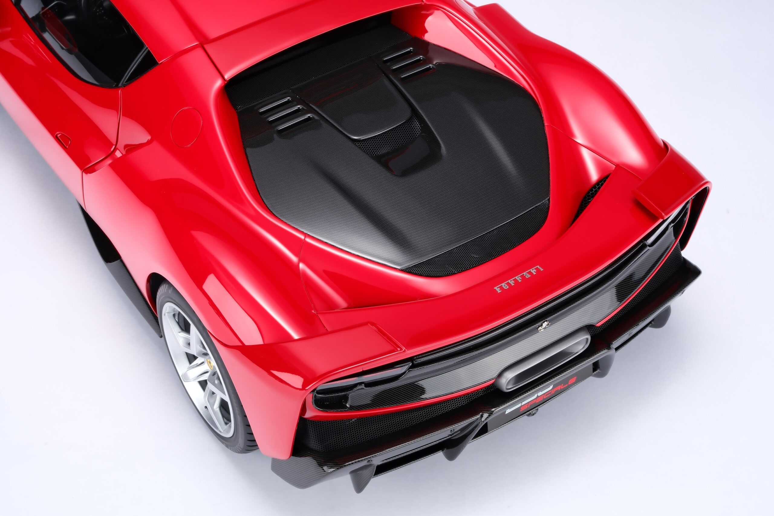 Amalgam Ferrari 296 Speciale (2025) - Rot | 1:8 - 画像16