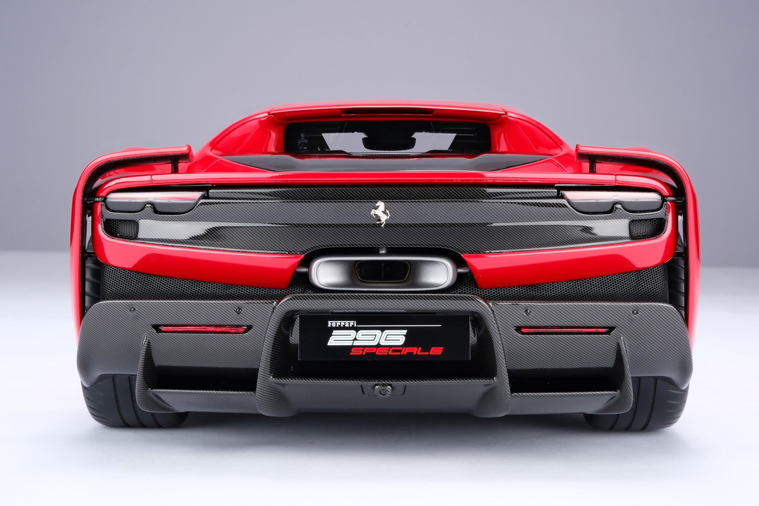 Amalgam Ferrari 296 Speciale (2025) - Rot | 1:8 - 画像17