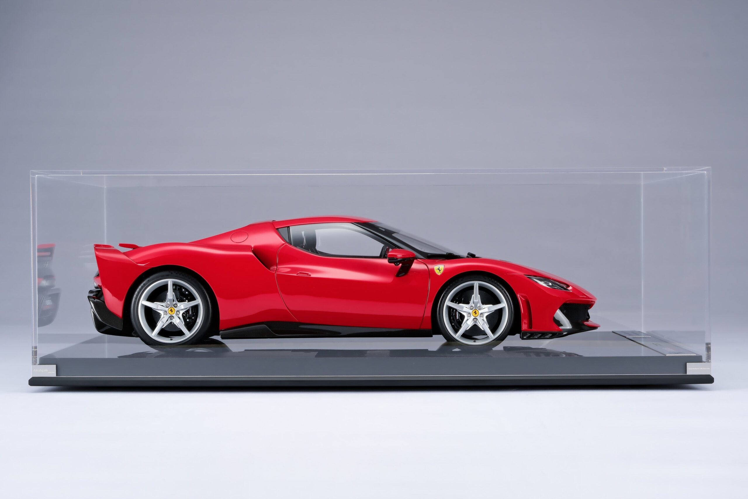 Amalgam Ferrari 296 Speciale (2025) - Rot | 1:8 - 画像19