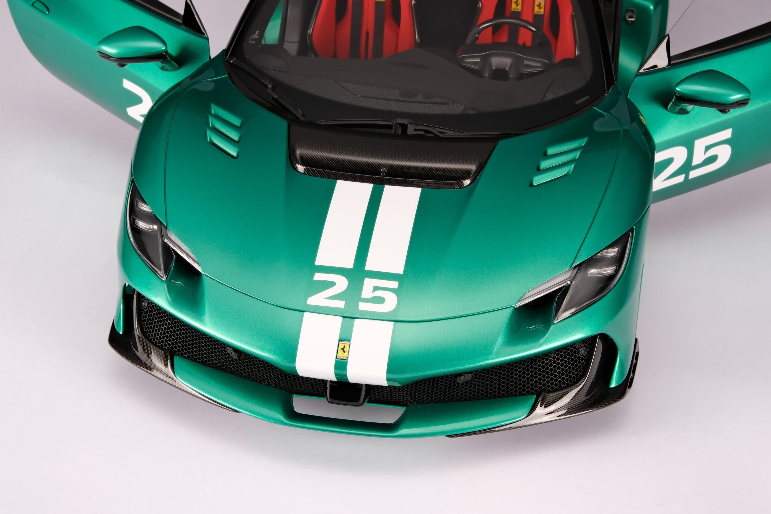 Amalgam Ferrari 296 Speciale (2025) - Grün | 1:8 - 画像8