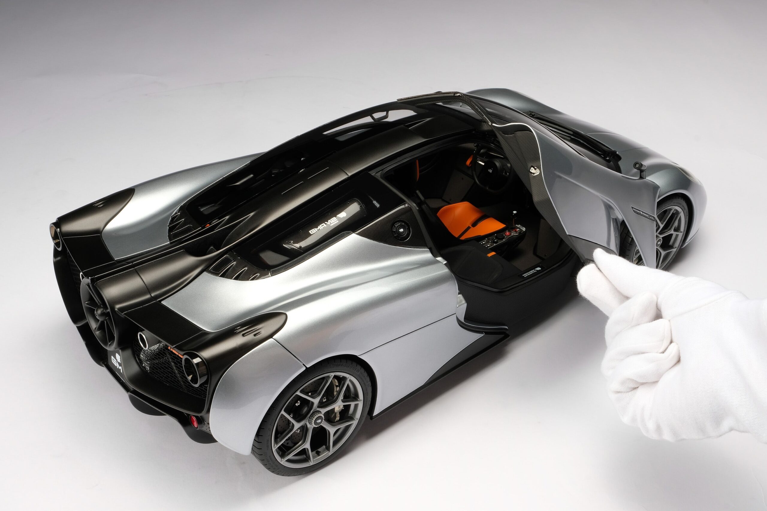 Amalgam Gordon Murray Automotive T.50 (2023) | 1:8 - Image 3