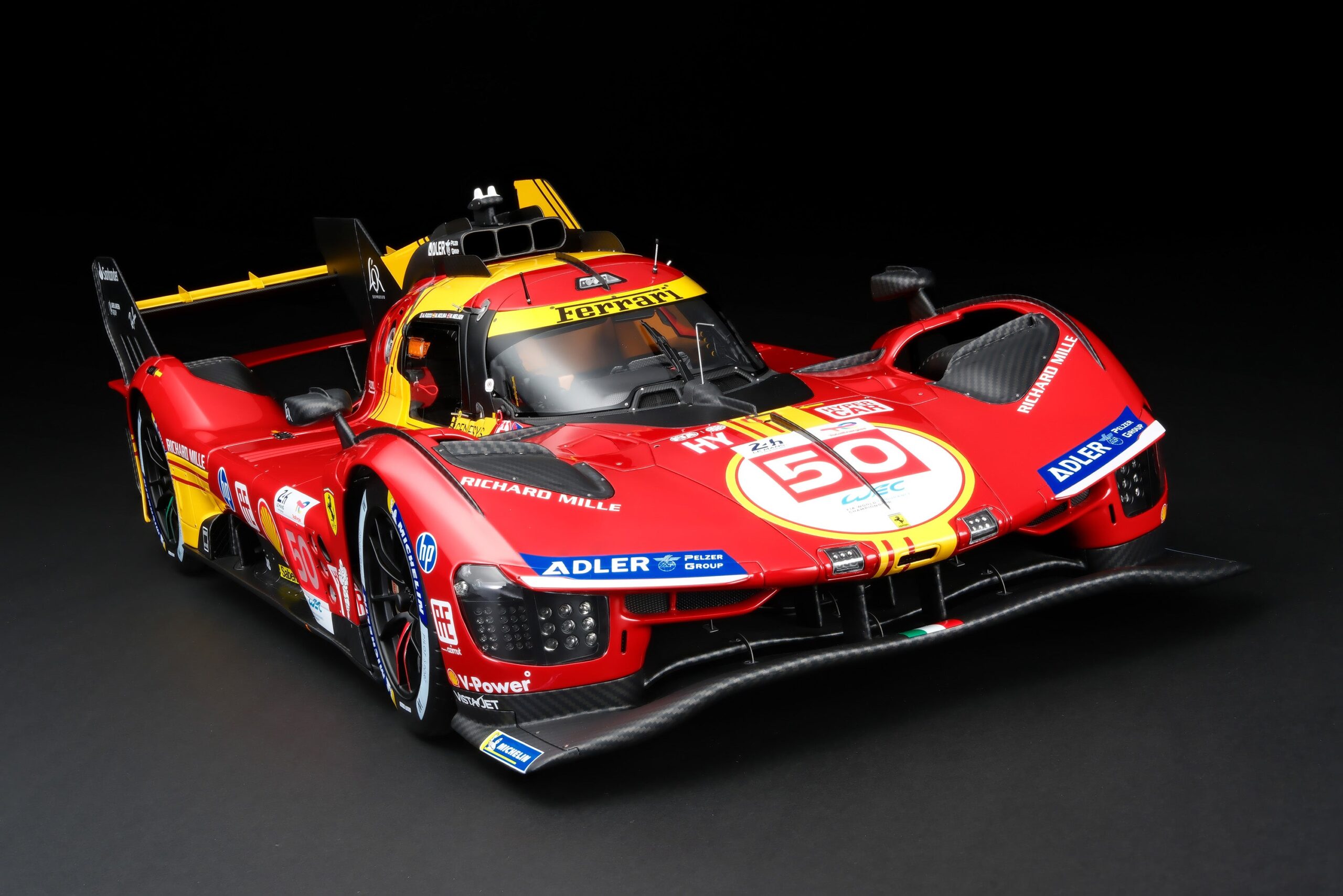 アマルガム フェラーリ 499P 2024 ル・マン - レッド | 1:8