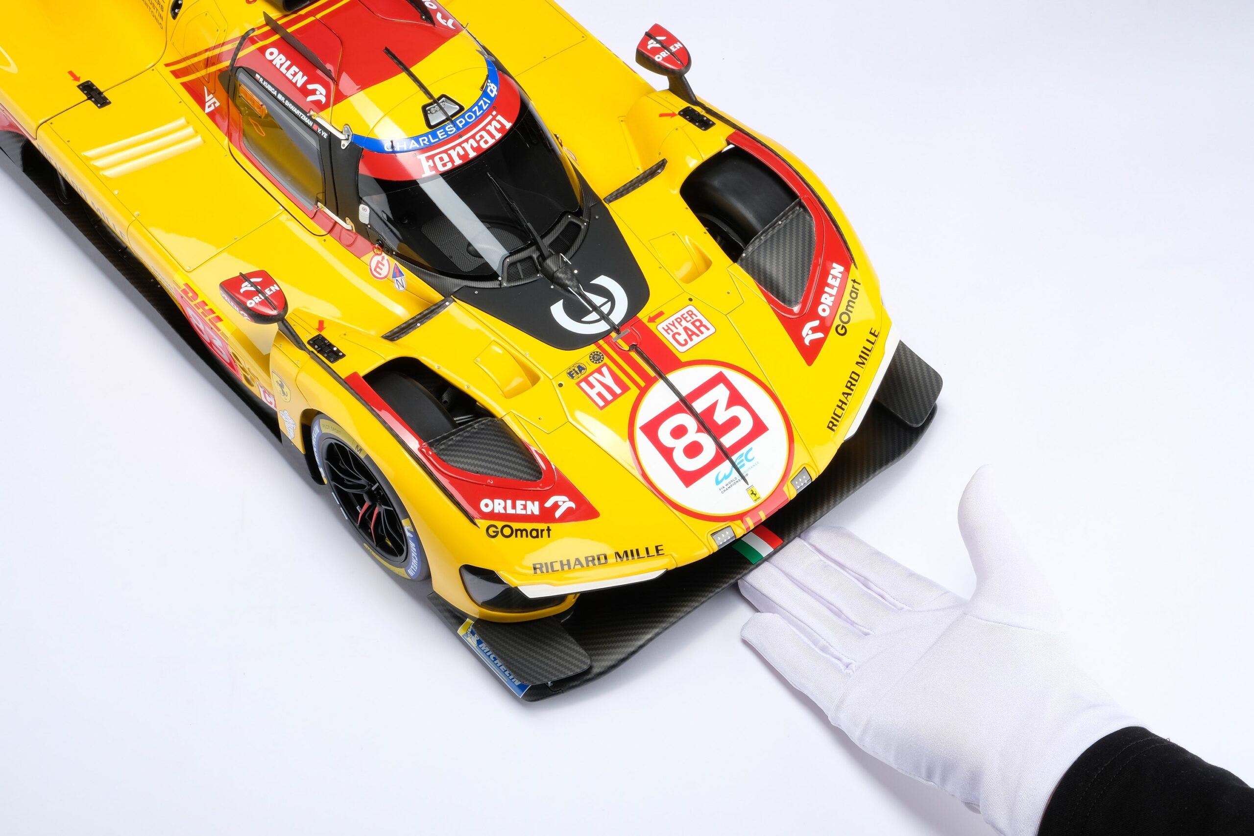 Amalgam Ferrari 499P 2024 Lone Star Le Mans Winner - Gelb | 1:8 - 画像12