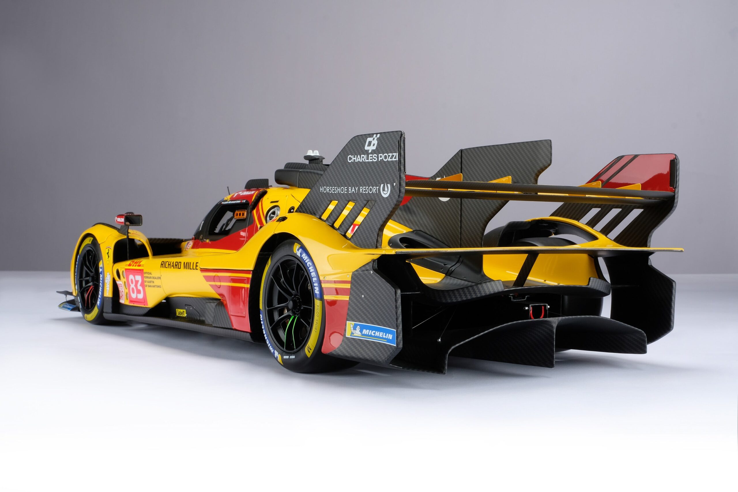 Amalgam Ferrari 499P 2024 Lone Star Le Mans Winner - Gelb | 1:8 - 画像16