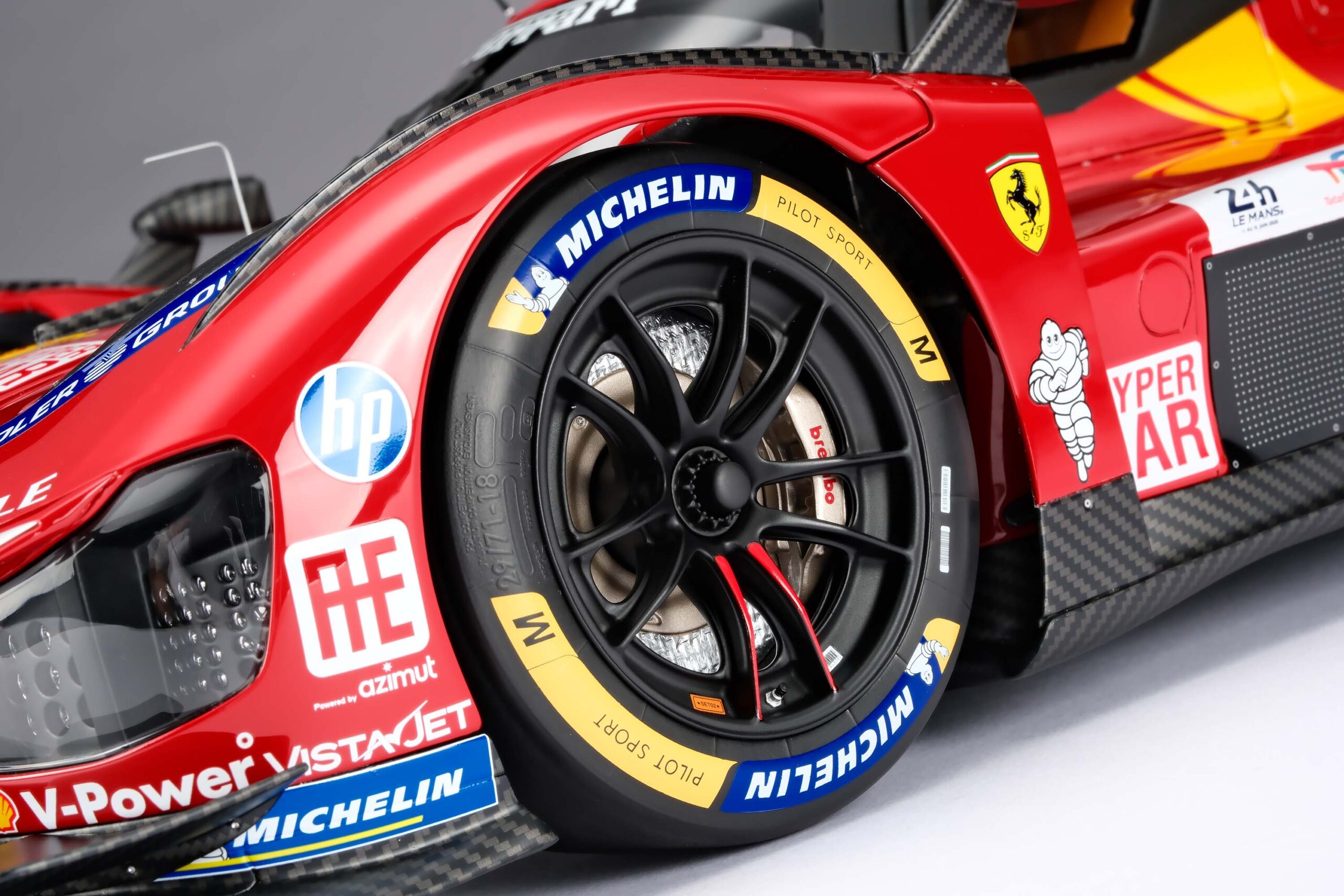 Amalgam Ferrari 499P 2025 Le Mans - Rot | 1:8 - Image 33