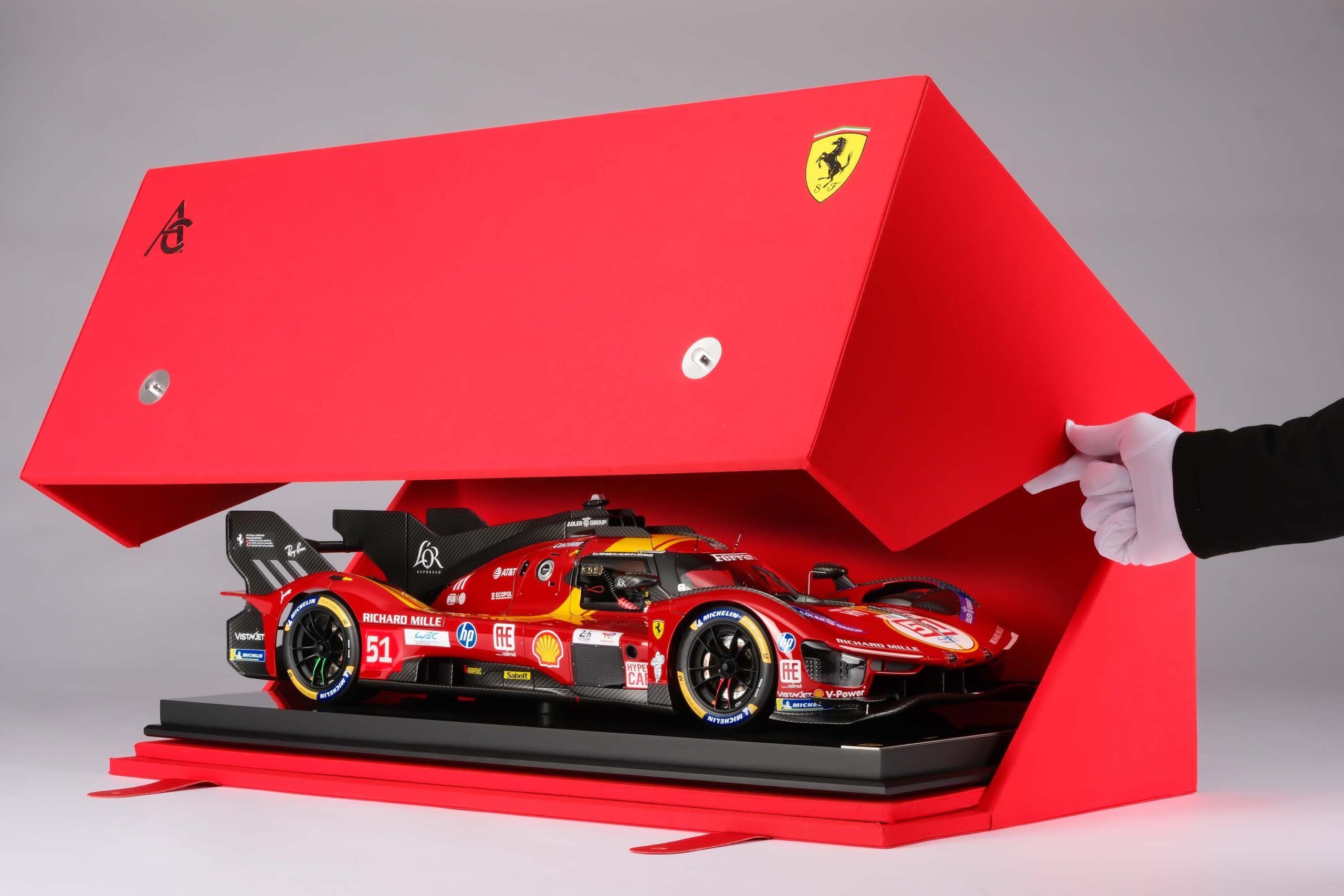 Amalgam Ferrari 499P 2025 Le Mans - Rot | 1:8 - Image 47