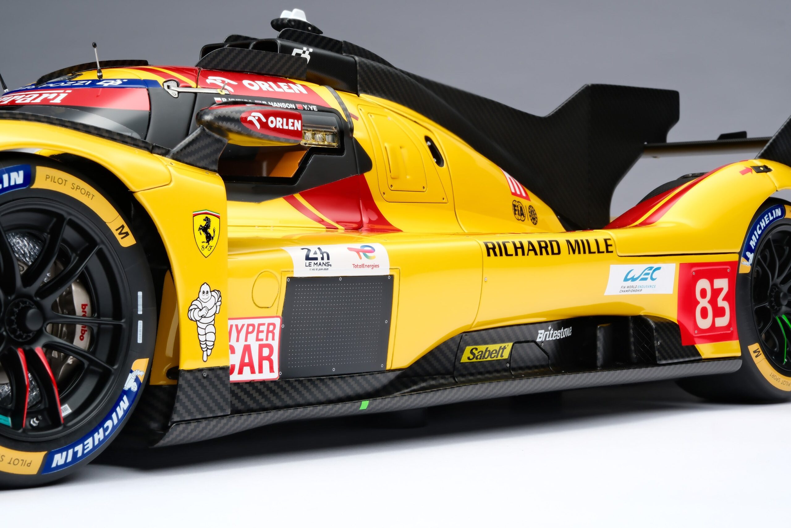 Amalgam Ferrari 499P 2025 Le Mans - Rot | 1:8 - Image 15
