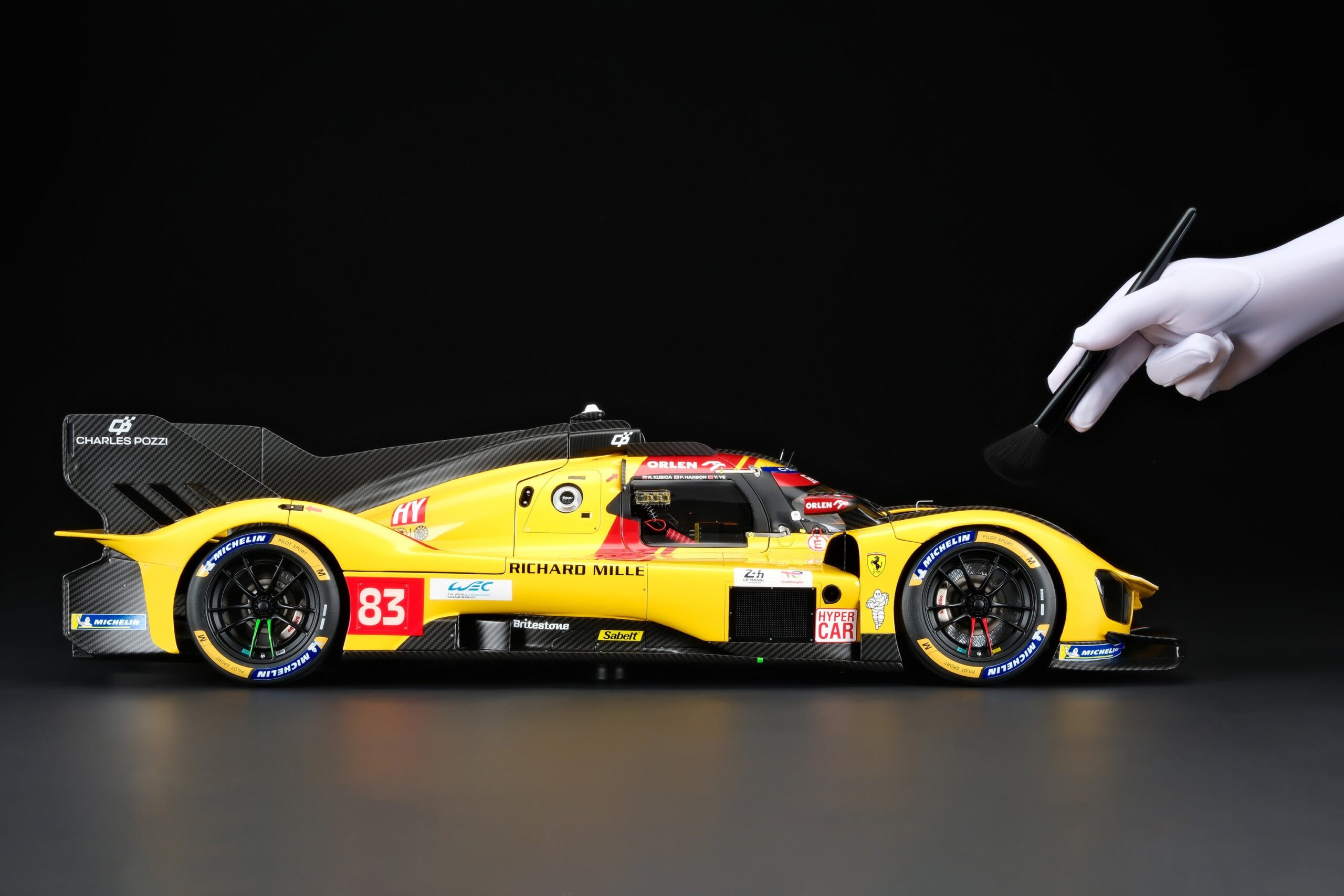 Amalgam Ferrari 499P 2025 Le Mans - Rot | 1:8 - Image 3
