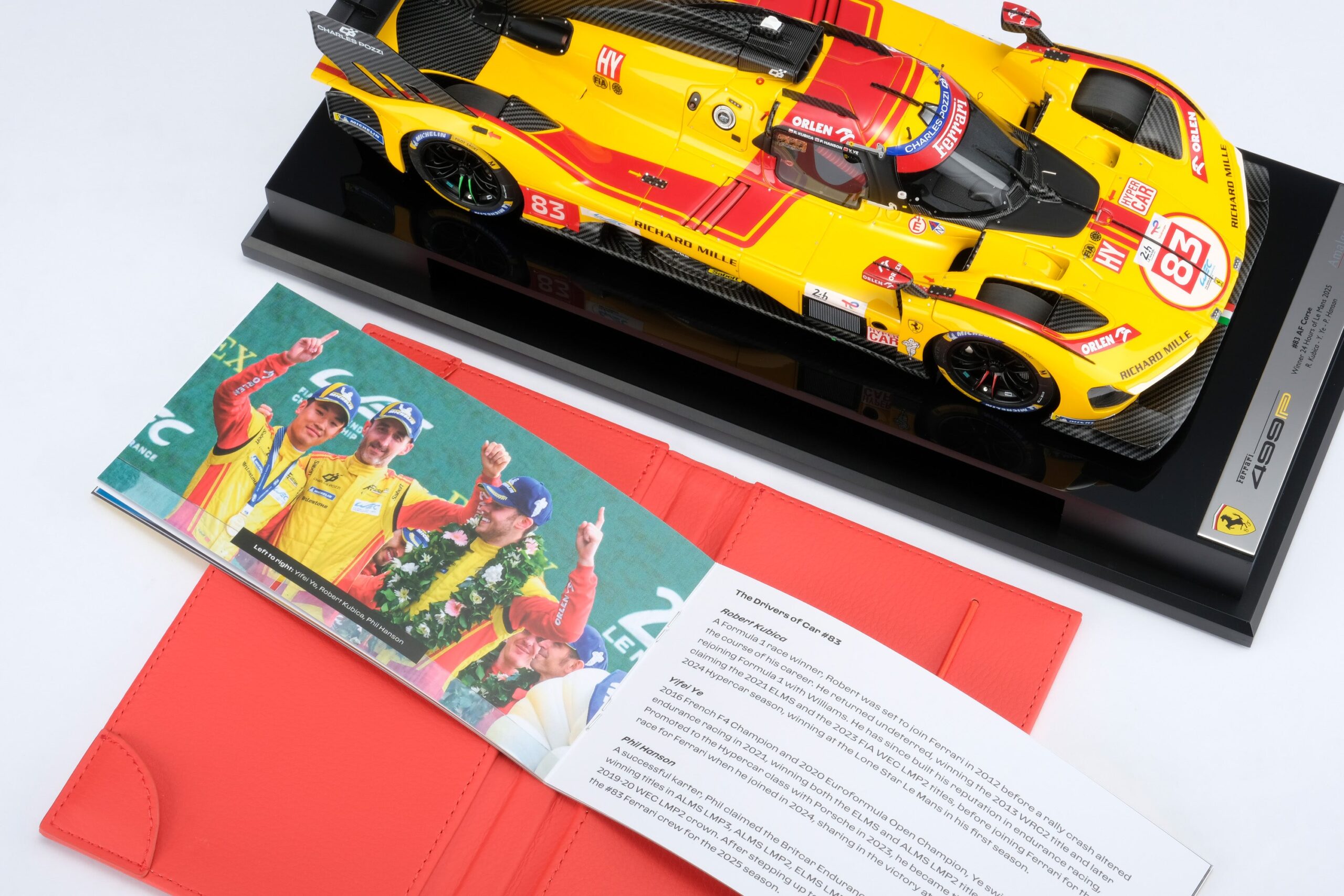 Amalgam Ferrari 499P 2025 Le Mans Winner #83 - Gelb | 1:18 - Imagen 21