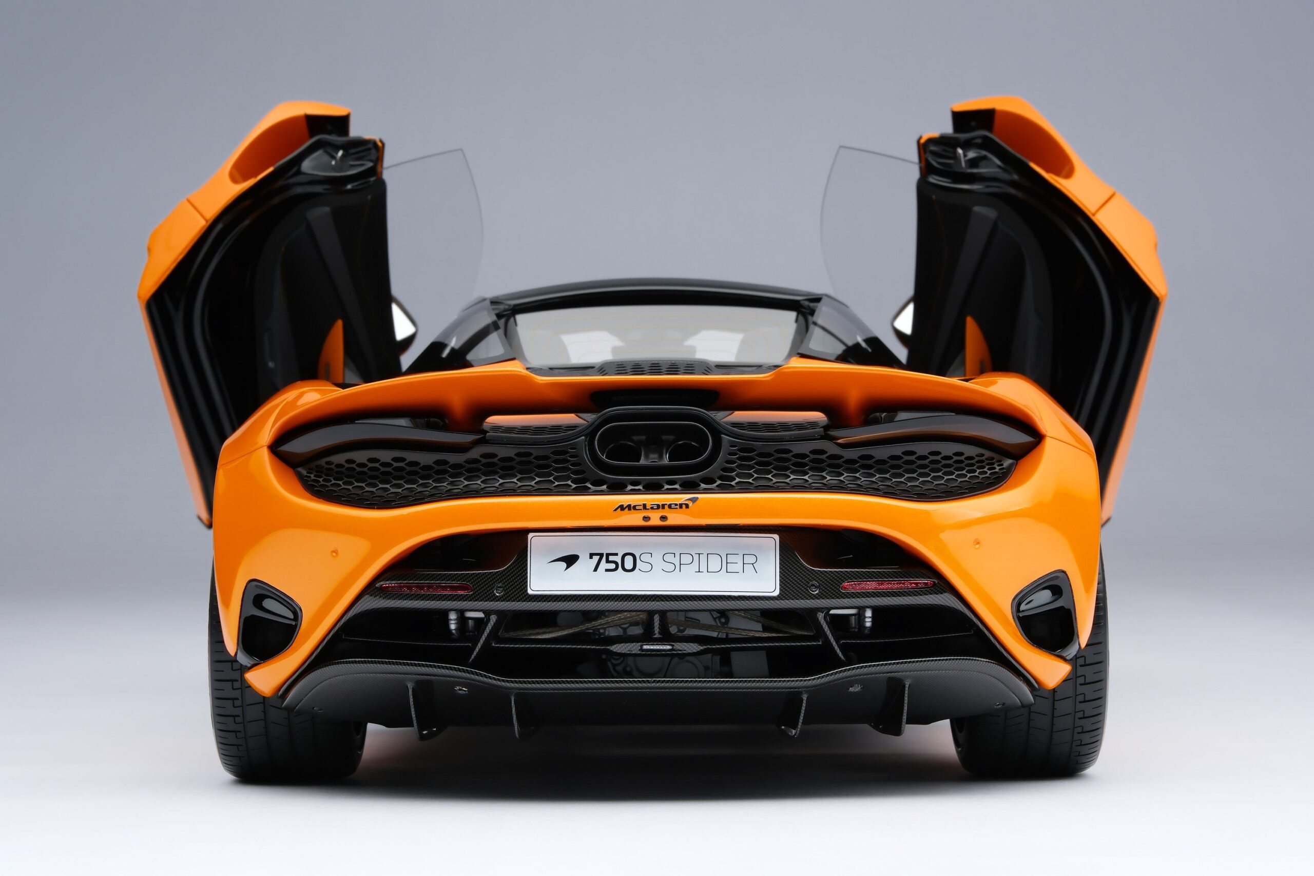 Amalgam McLaren 750S Spider (2023) - Papaya-Orange | 1:8 - Imagen 8