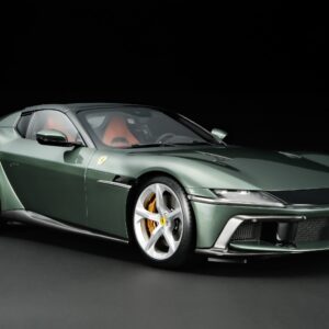 Amalgam Ferrari 12Cilindri Spider (2024) - Tuscany Green | 1:8