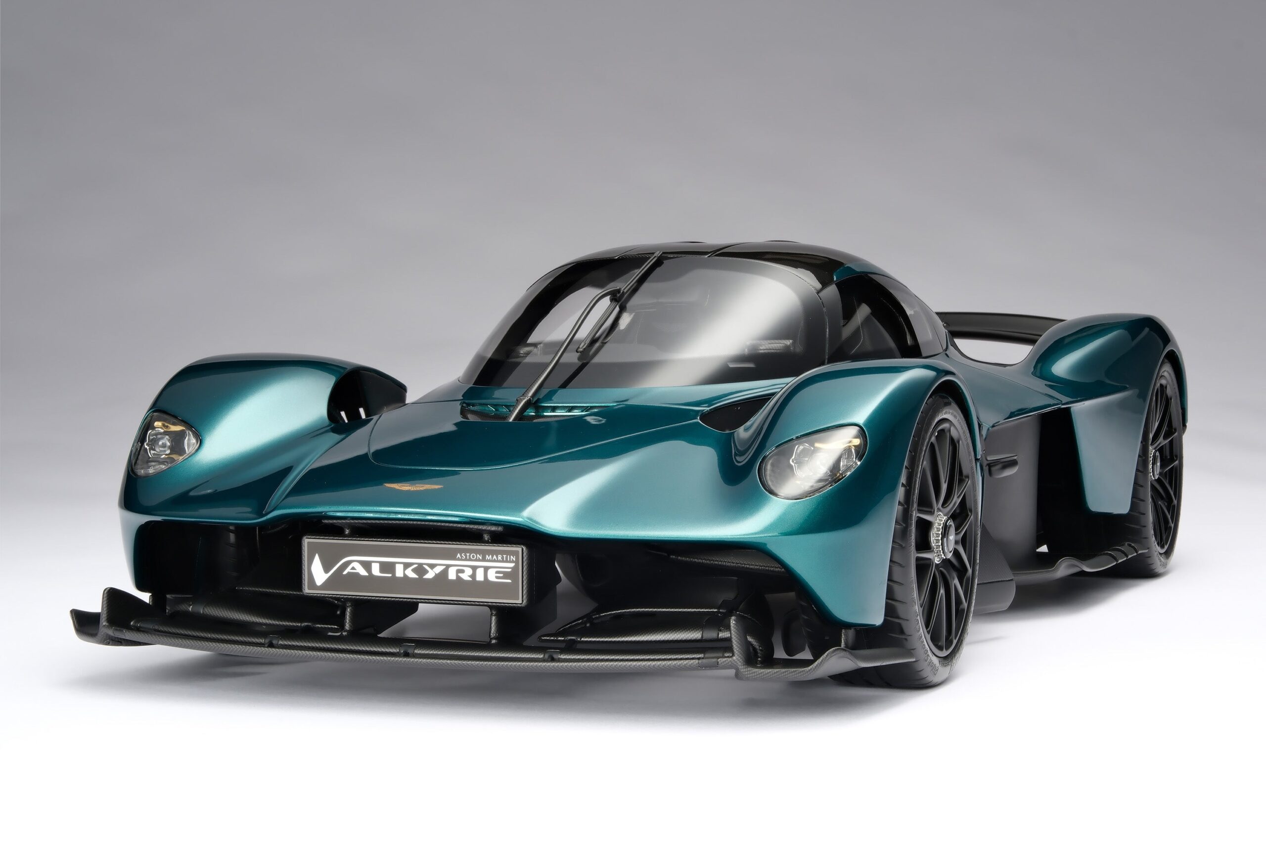 Amalgam Aston Martin Valkyrie (2021) - Grün | 1:8 - Image 12