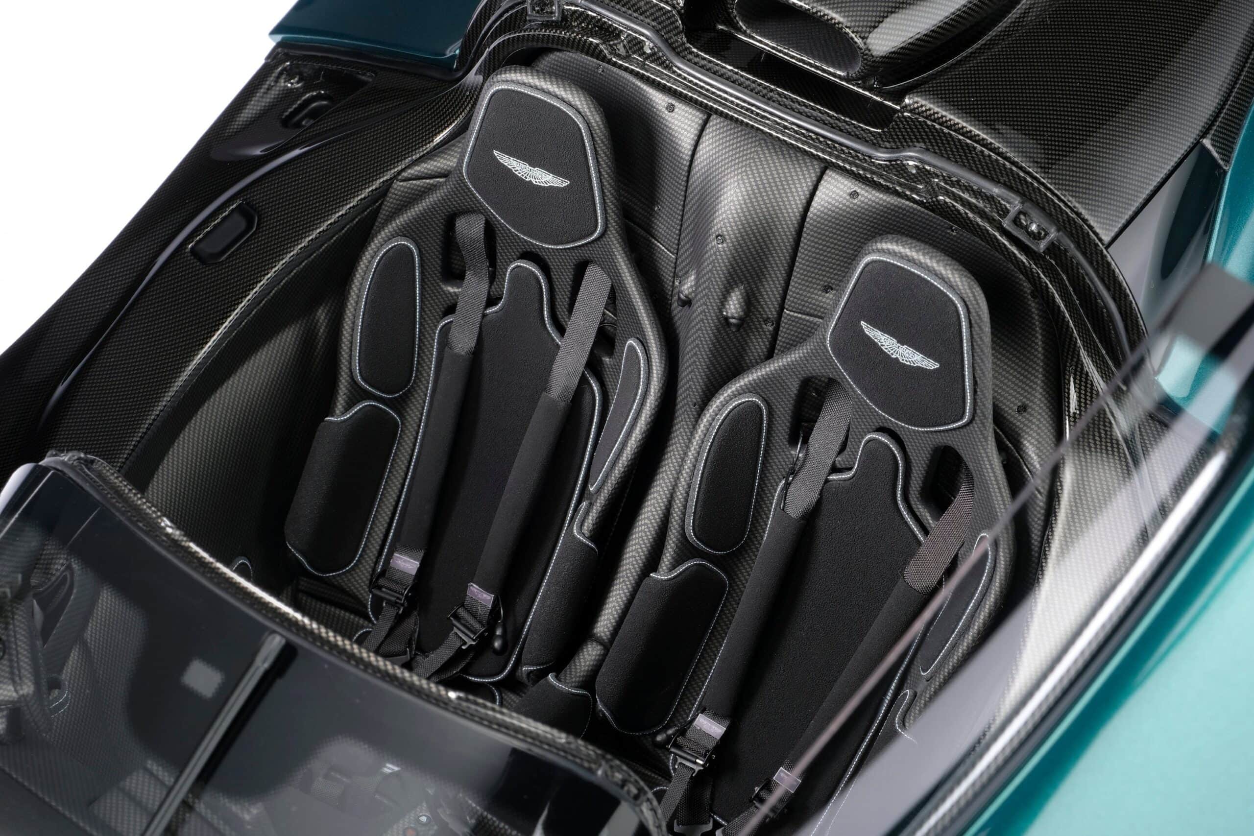 Amalgam Aston Martin Valkyrie Spider (2023) | 1:8 - الصورة 10