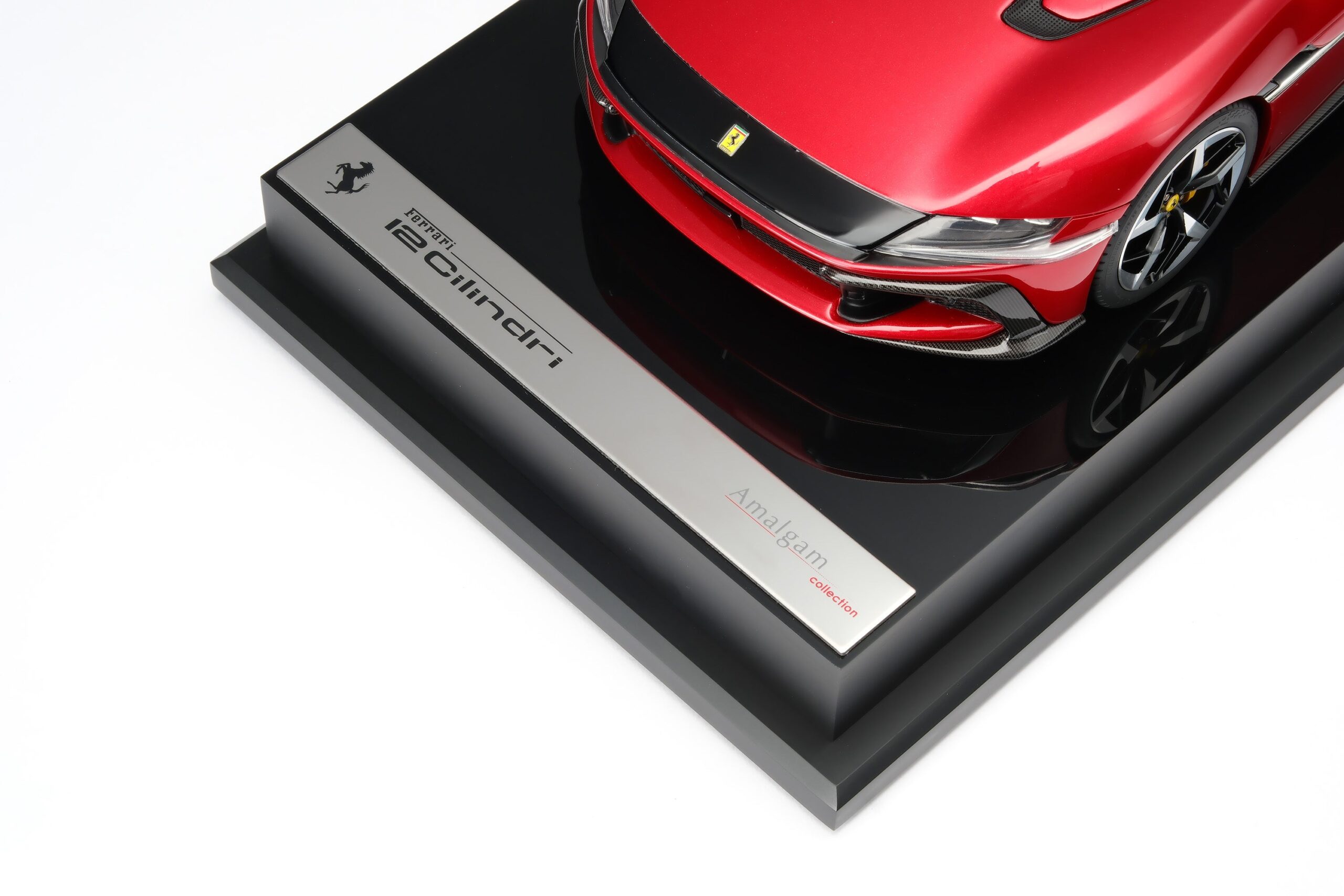 Amalgam Ferrari 12Cilindri (2024) - Rot | 1:18 - Image 17