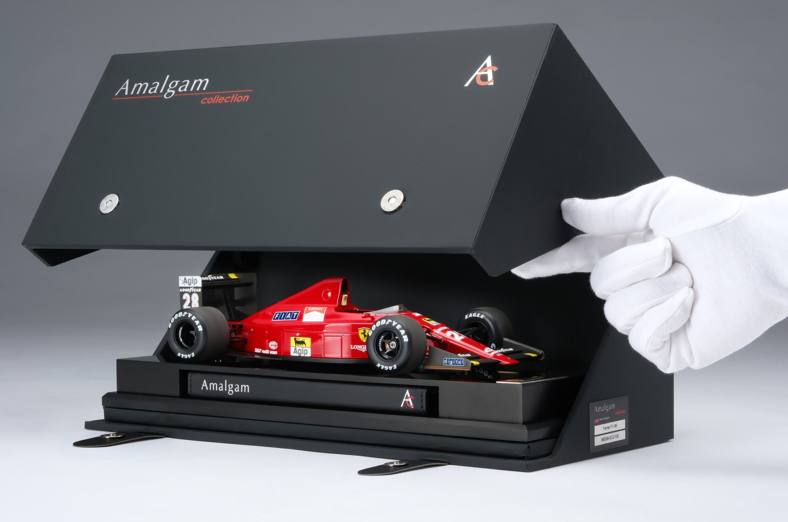 Amalgam Ferrari F1-89 1989 British Grand Prix - Rot | 1:18 - 画像33