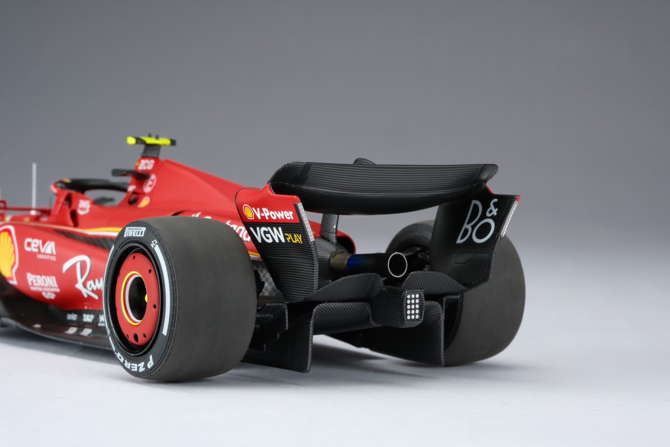 Amalgam Ferrari SF-24 2024 Australian Grand Prix - Rot | 1:18 – Bild 10
