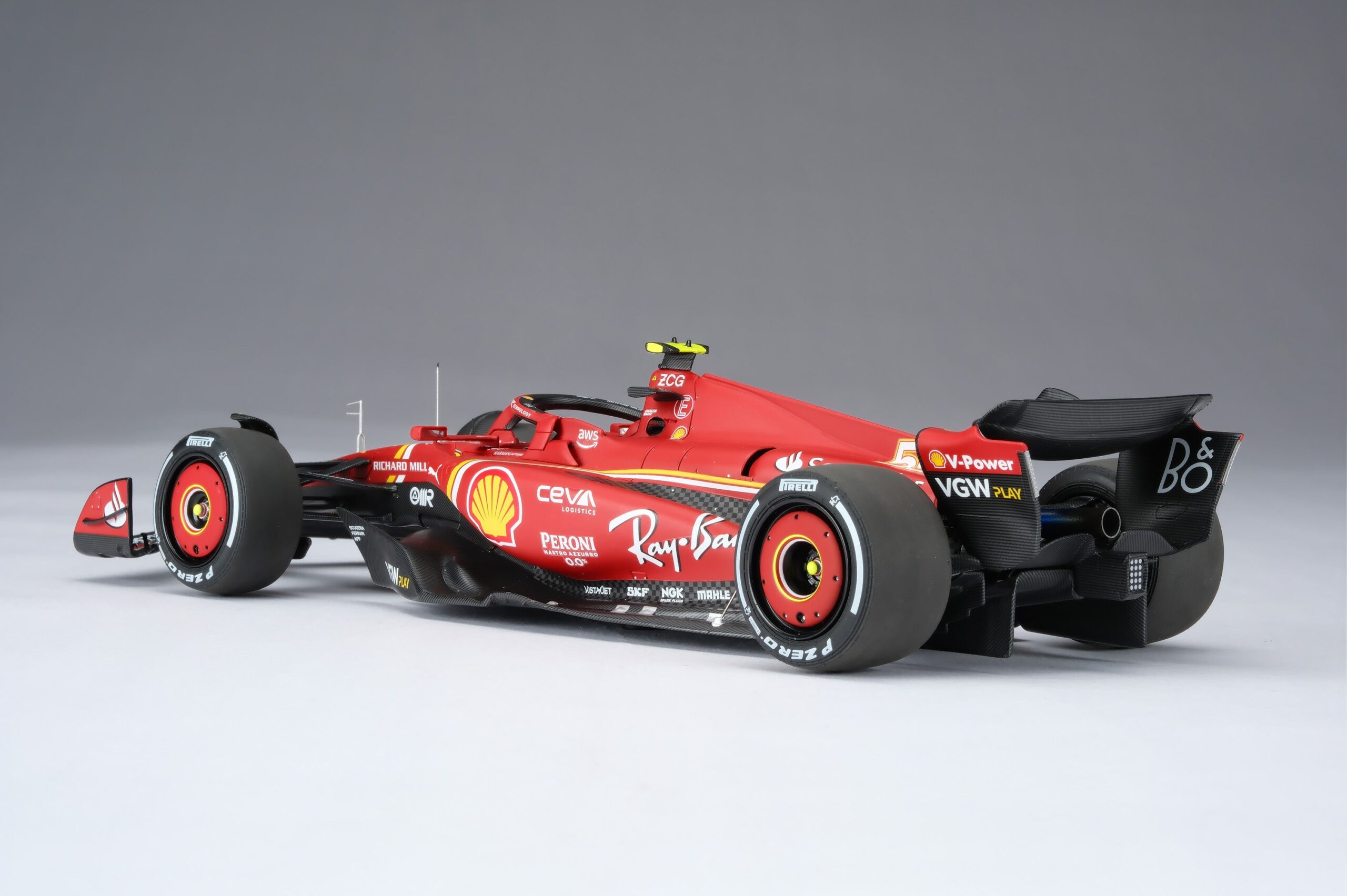 Amalgam Ferrari SF-24 2024 Australian Grand Prix - Rot | 1:18 – Bild 9