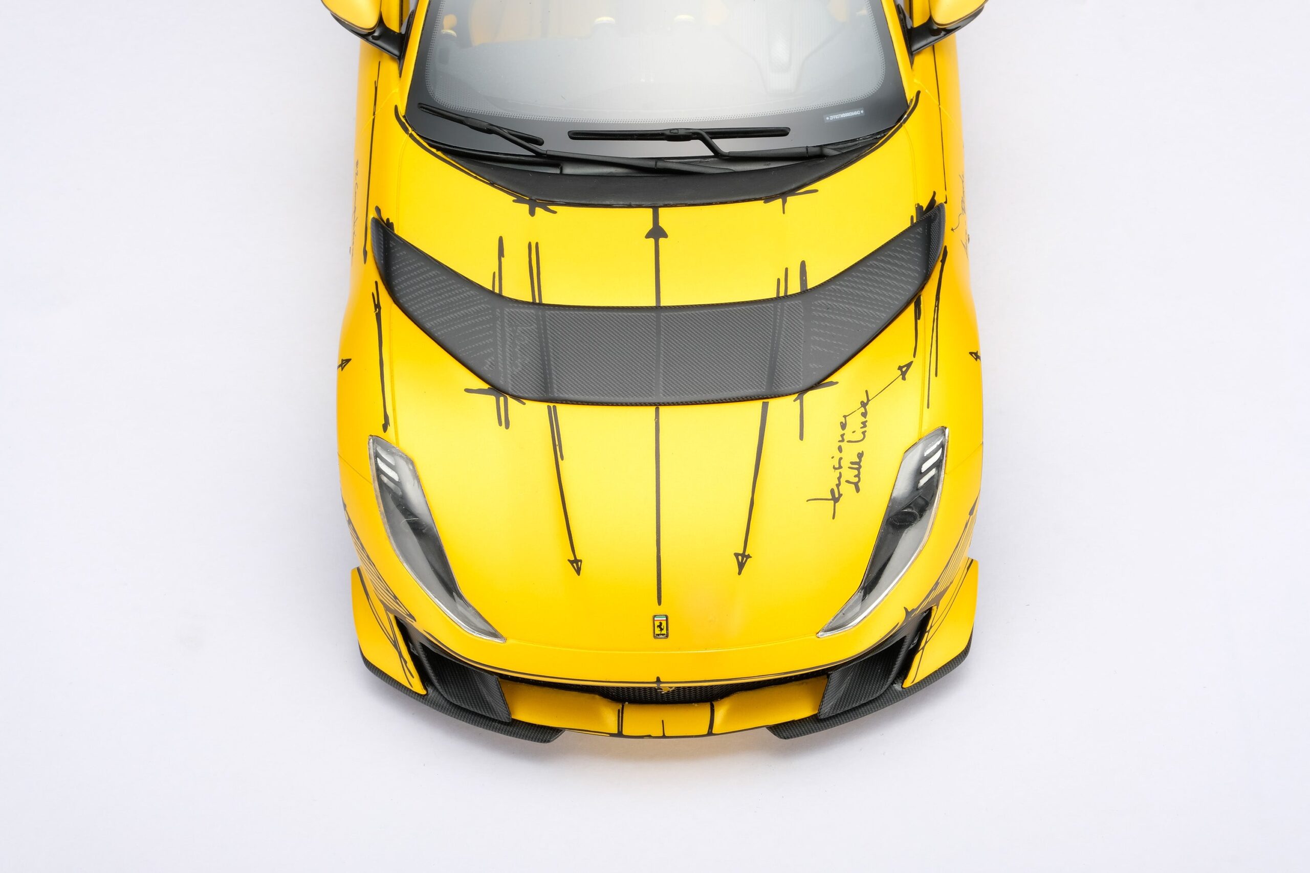 Amalgam Ferrari 812 Competizione Tailor Made - Gelb | 1:18 - Image 12
