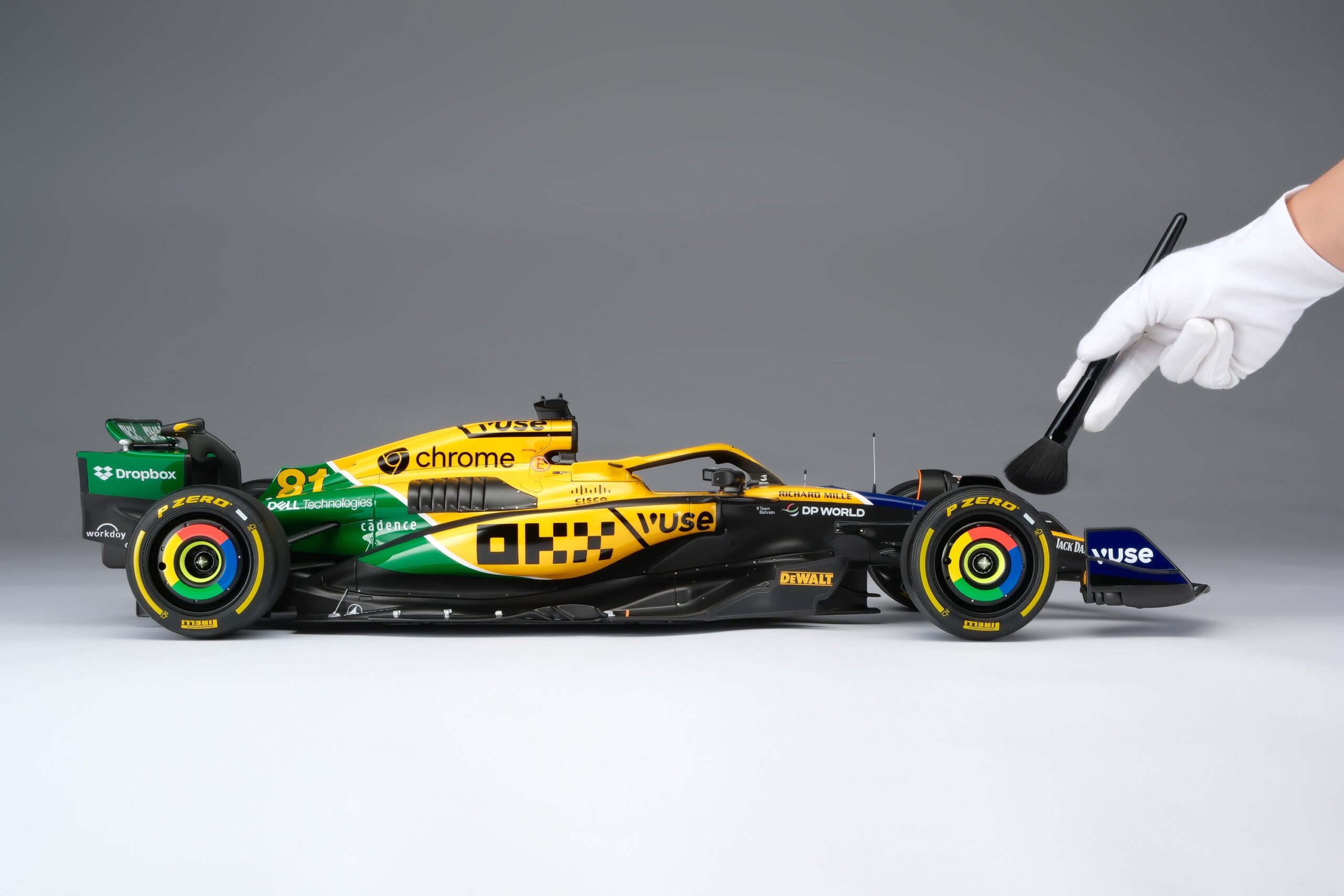 Amalgam McLaren MCL38 2024 Monaco Grand Prix Senna Tribute | 1:8 - Immagine 9