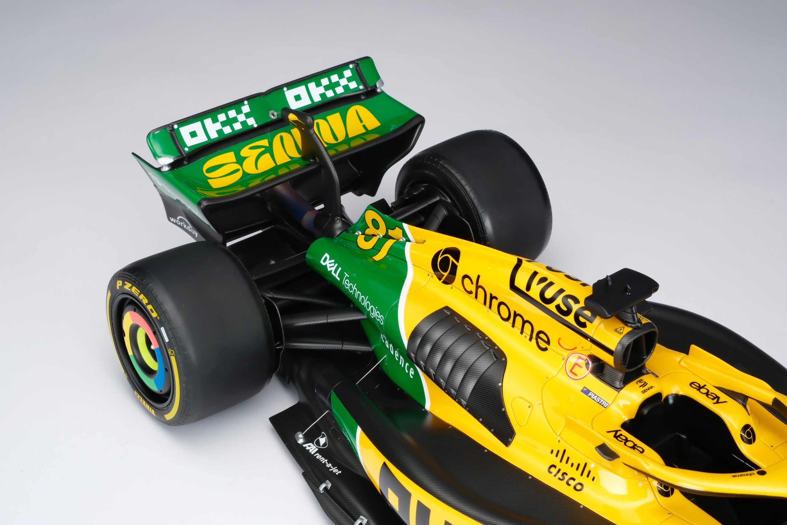 Amalgam McLaren MCL38 2024 Monaco Grand Prix Senna Tribute | 1:8 - Immagine 12
