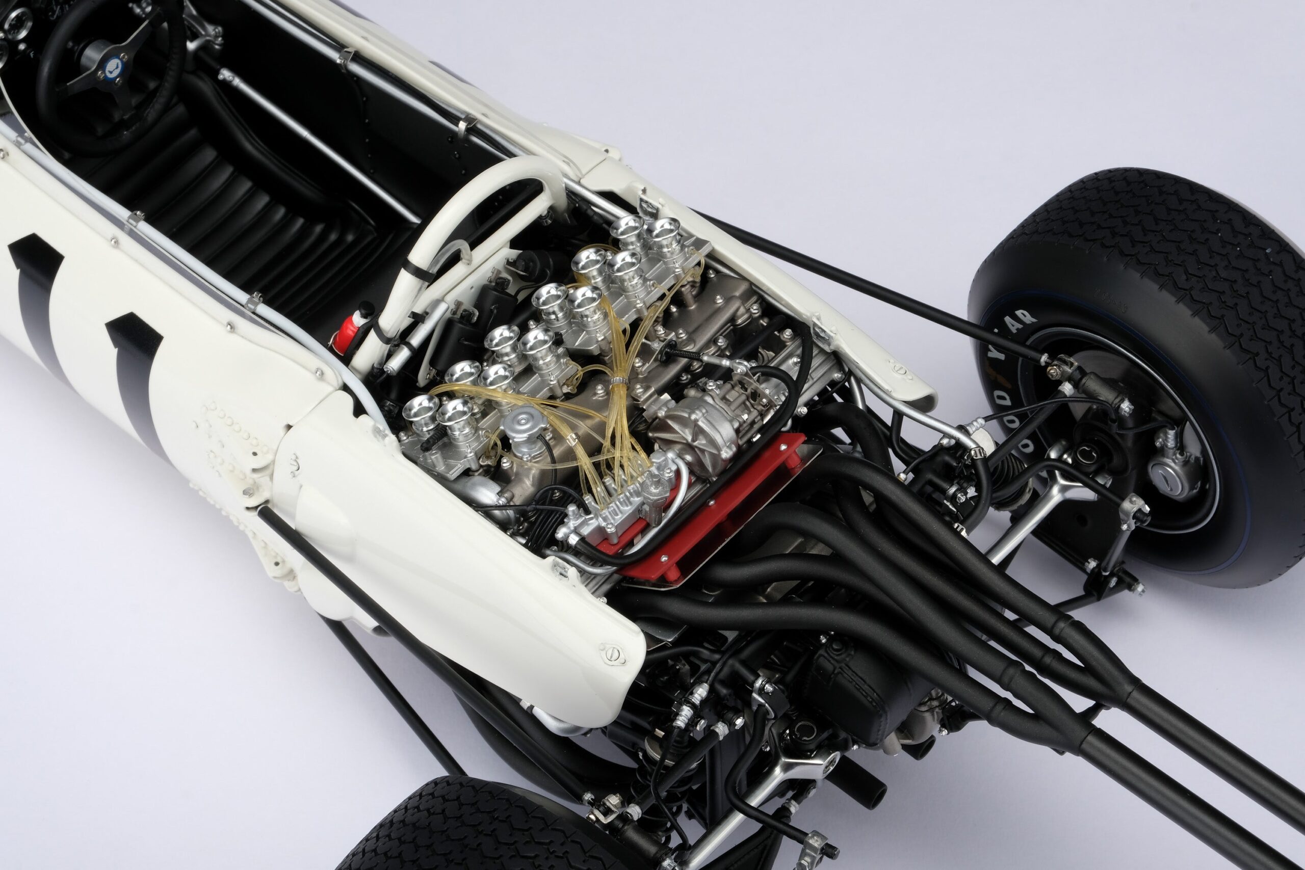 Amalgam Honda RA272 Mexican Grand Prix (1965) - Weiß | 1:8 - Image 17