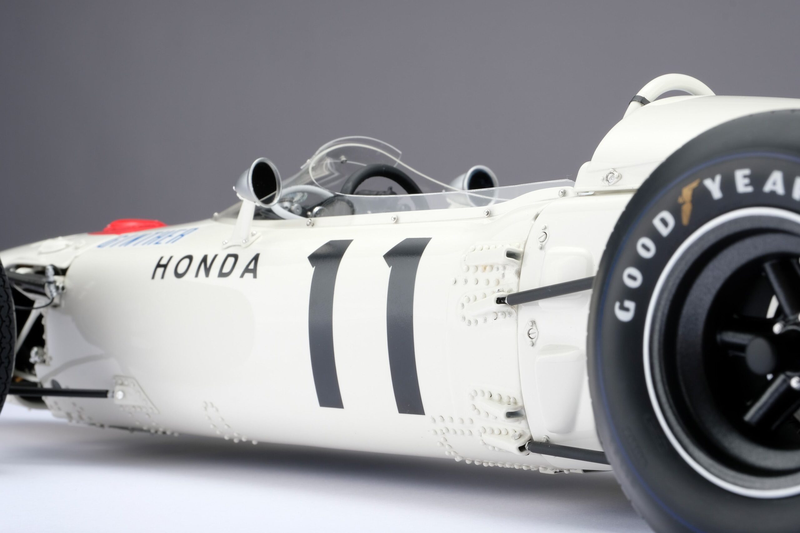 Amalgam Honda RA272 Mexican Grand Prix (1965) - Weiß | 1:8 - Image 19