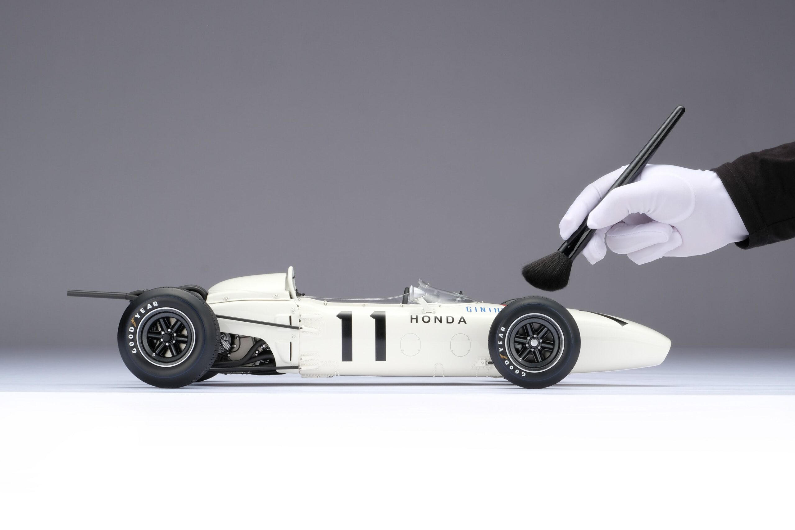 Amalgam Honda RA272 Mexican Grand Prix (1965) - Weiß | 1:8 - Image 4