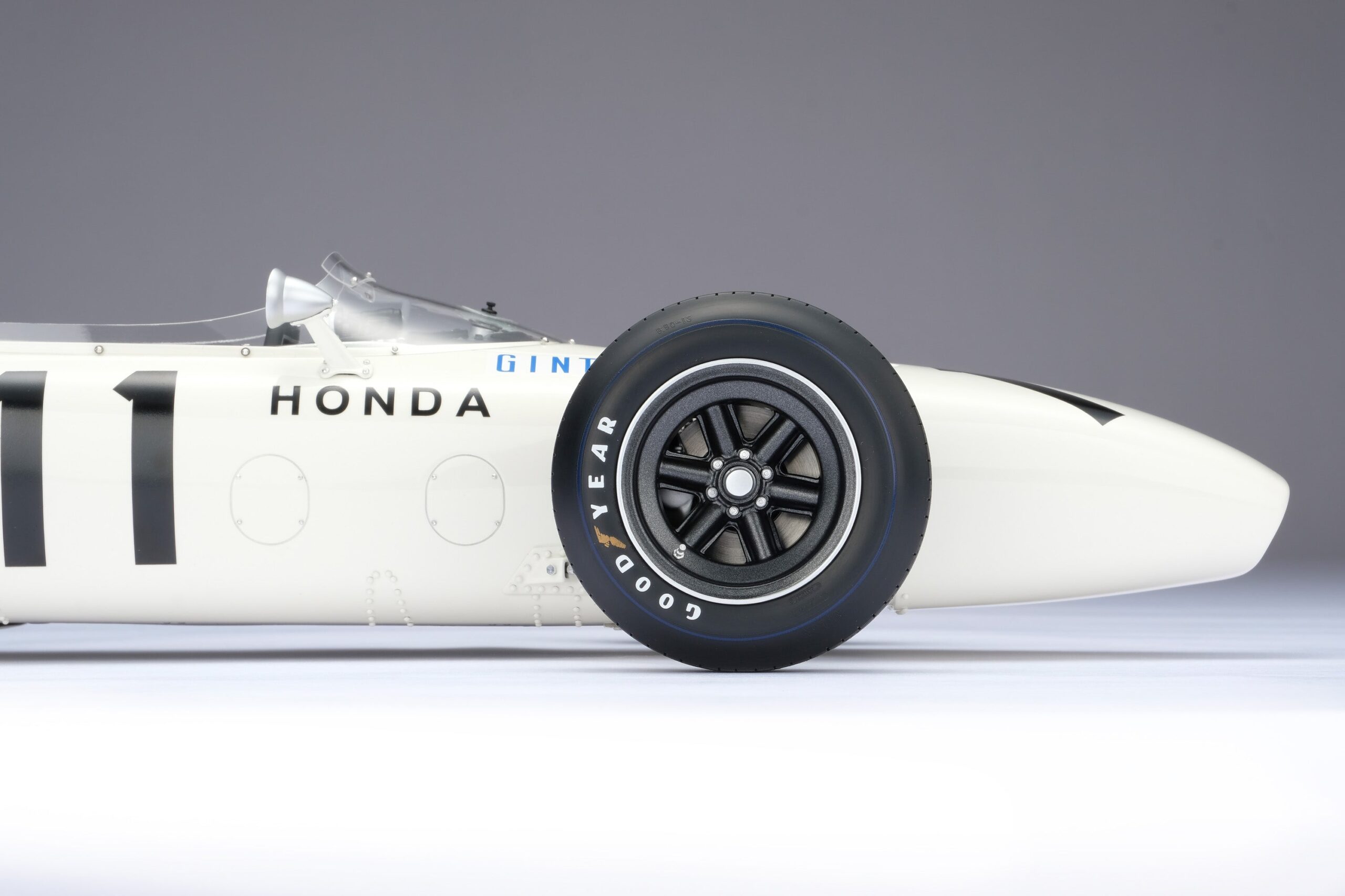 Amalgam Honda RA272 Mexican Grand Prix (1965) - Weiß | 1:8 - Image 24