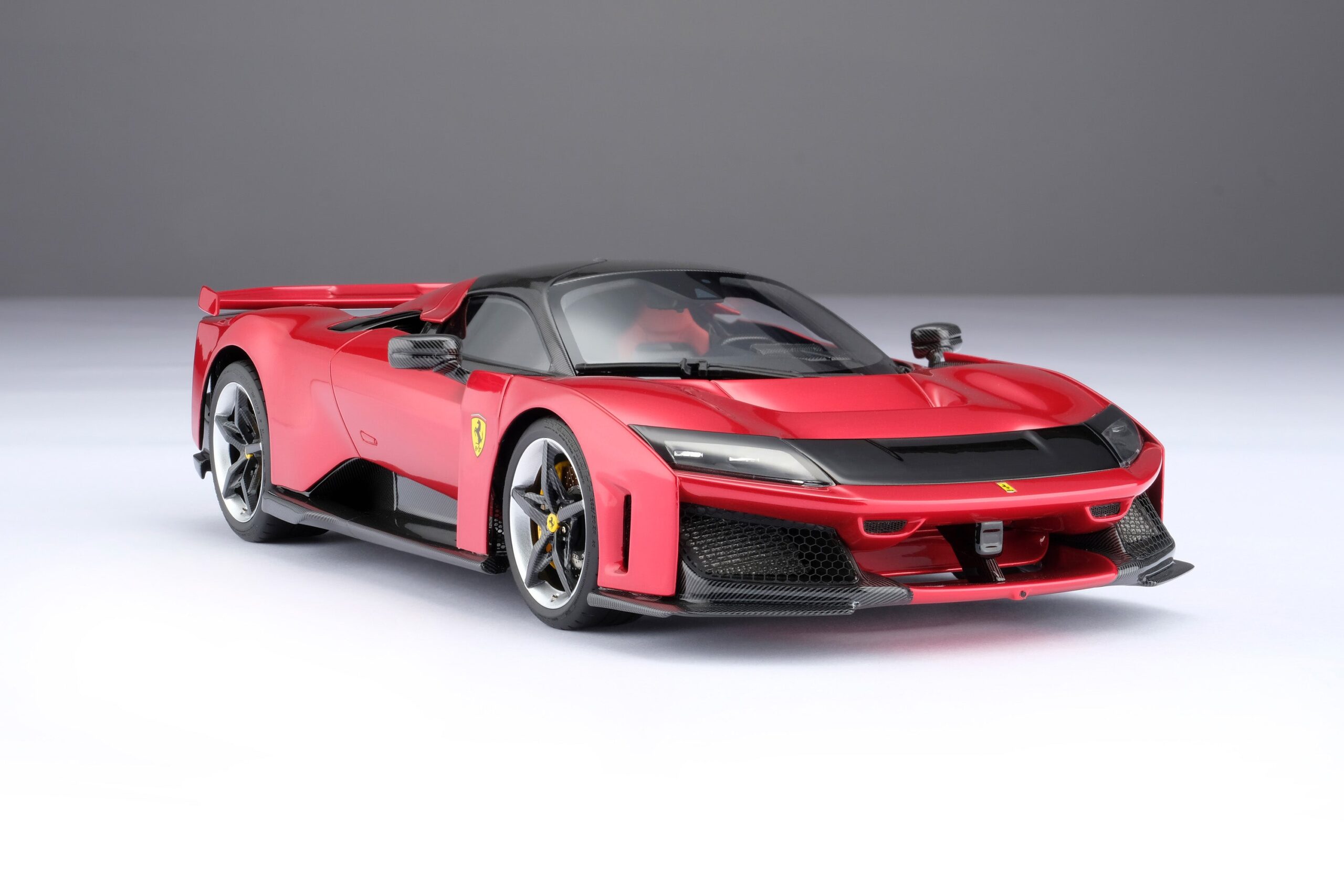 Amalgam Ferrari F80 - Rot | 1:18 – Bild 7