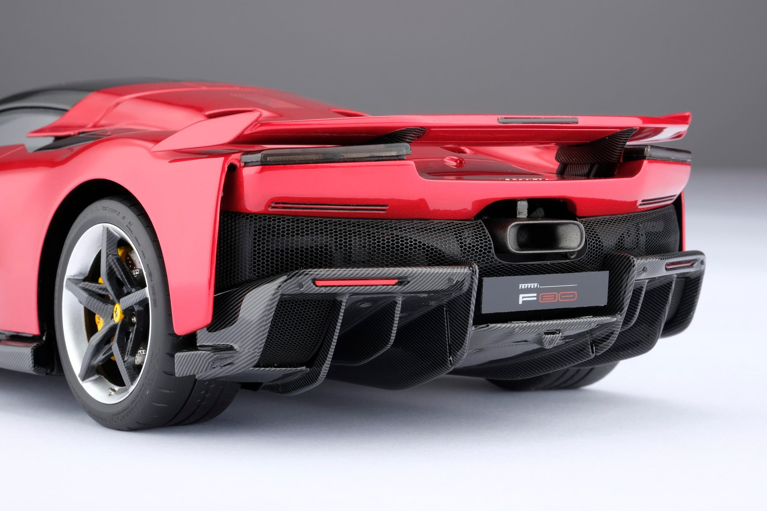 Amalgam Ferrari F80 - Rot | 1:18 – Bild 13