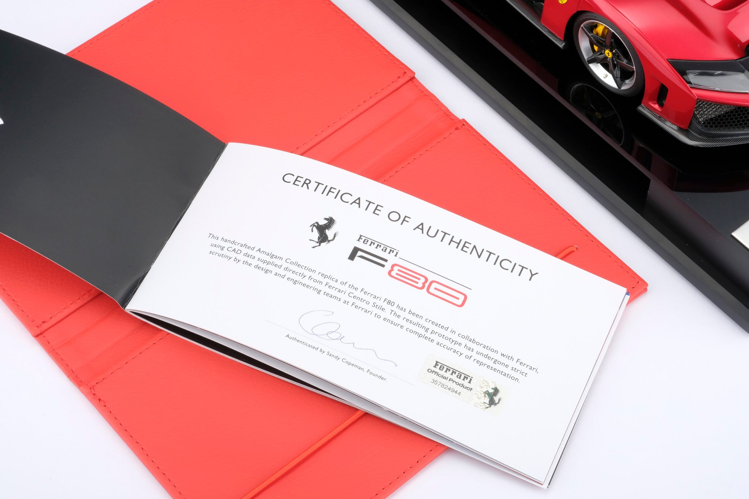 Amalgam Ferrari F80 - Rot | 1:18 – Bild 18