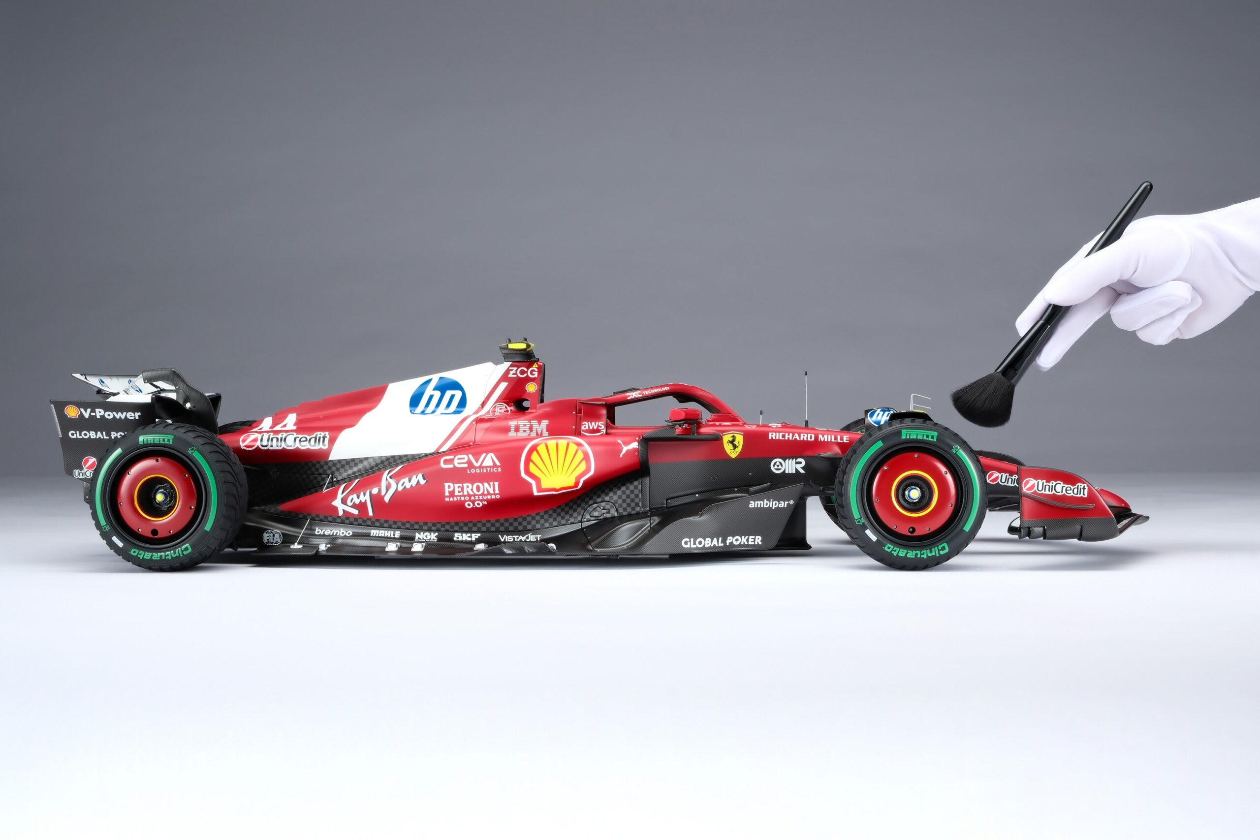 Amalgam Ferrari SF-25 2025 Australian Grand Prix - Rot | 1:8 – Bild 22