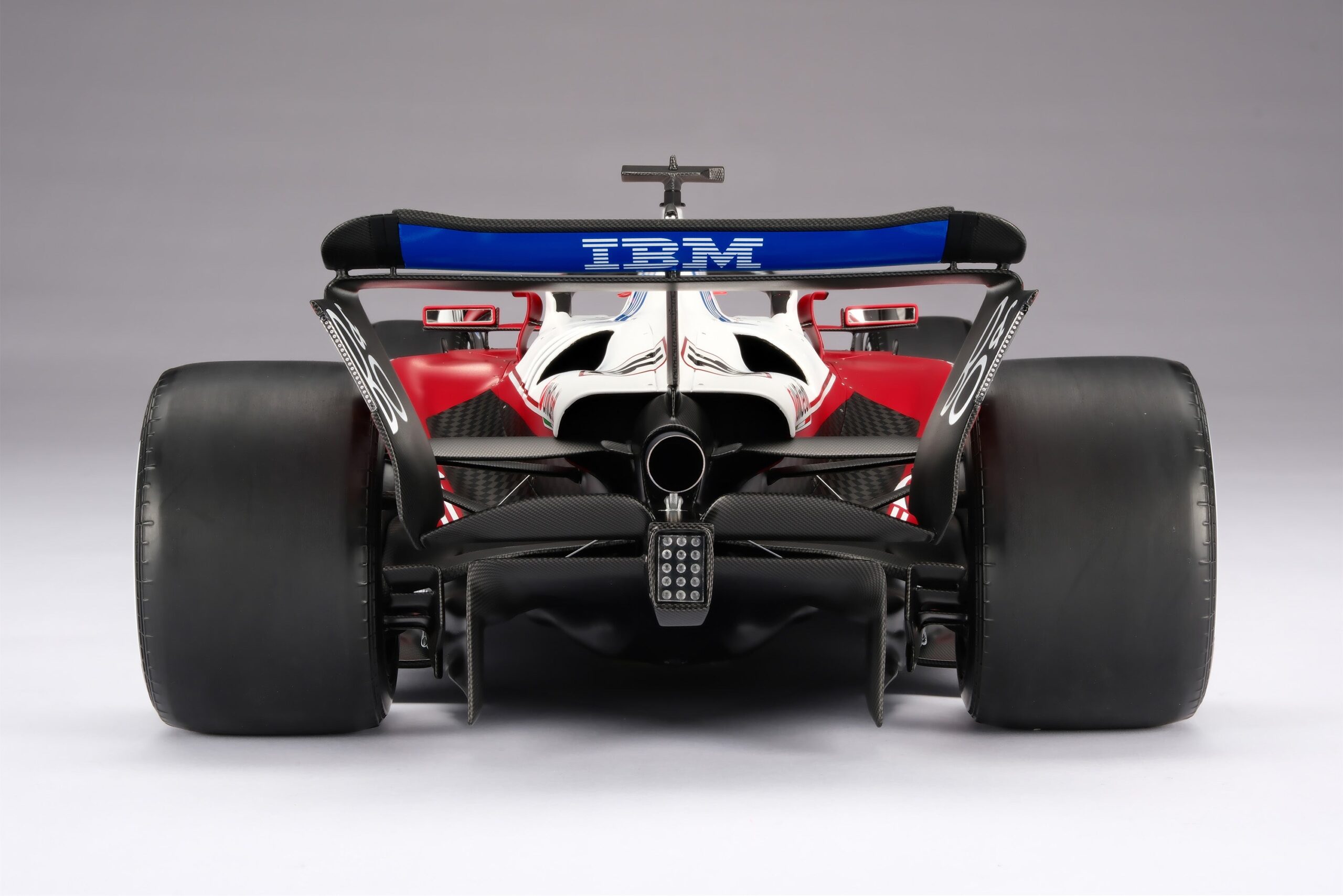 Amalgam Ferrari SF-25 2025 Italian Grand Prix - Charles Leclerc - Rot | 1:8 – Bild 17
