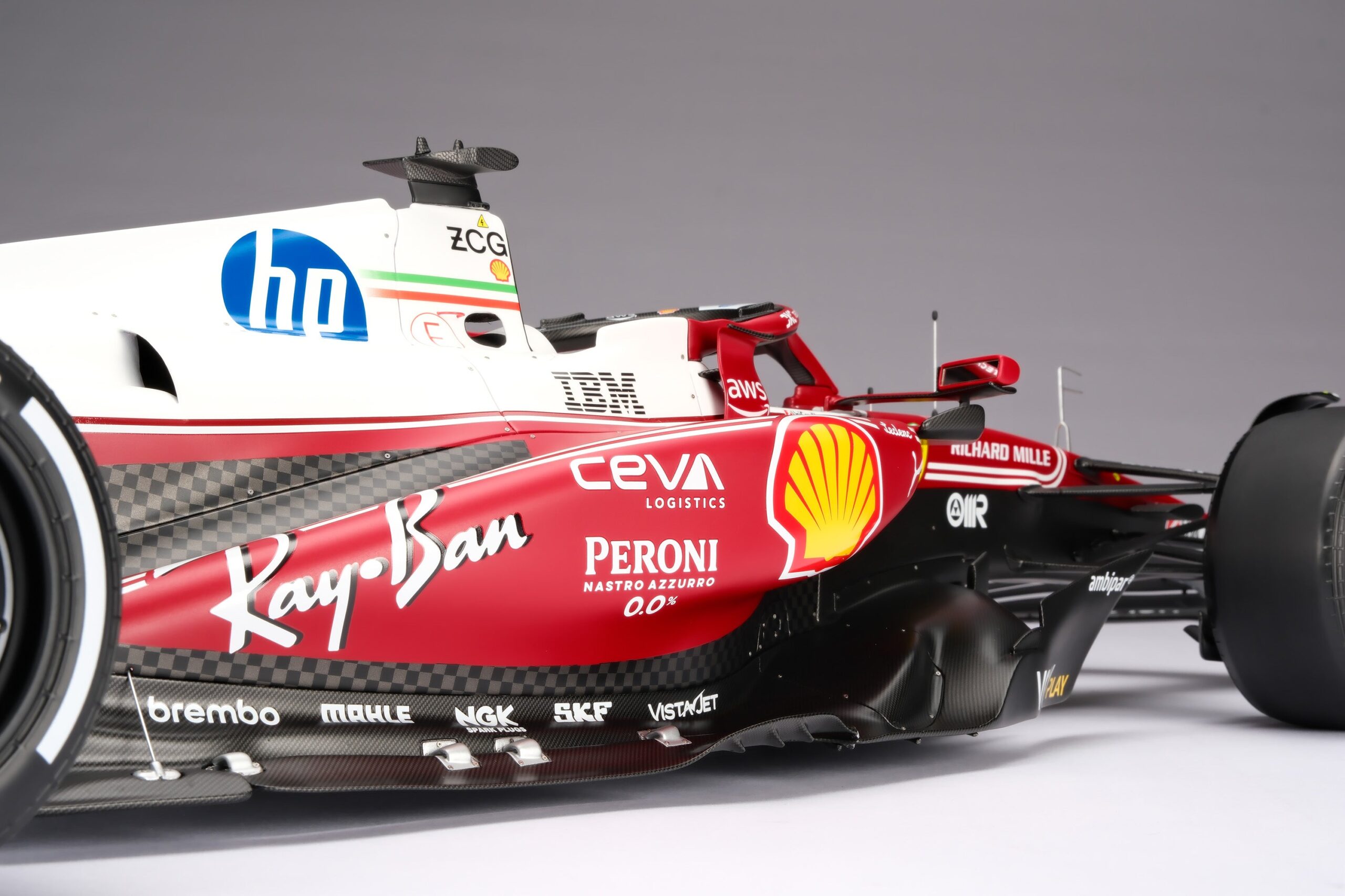 Amalgam Ferrari SF-25 2025 Italian Grand Prix - Charles Leclerc - Rot | 1:8 – Bild 19