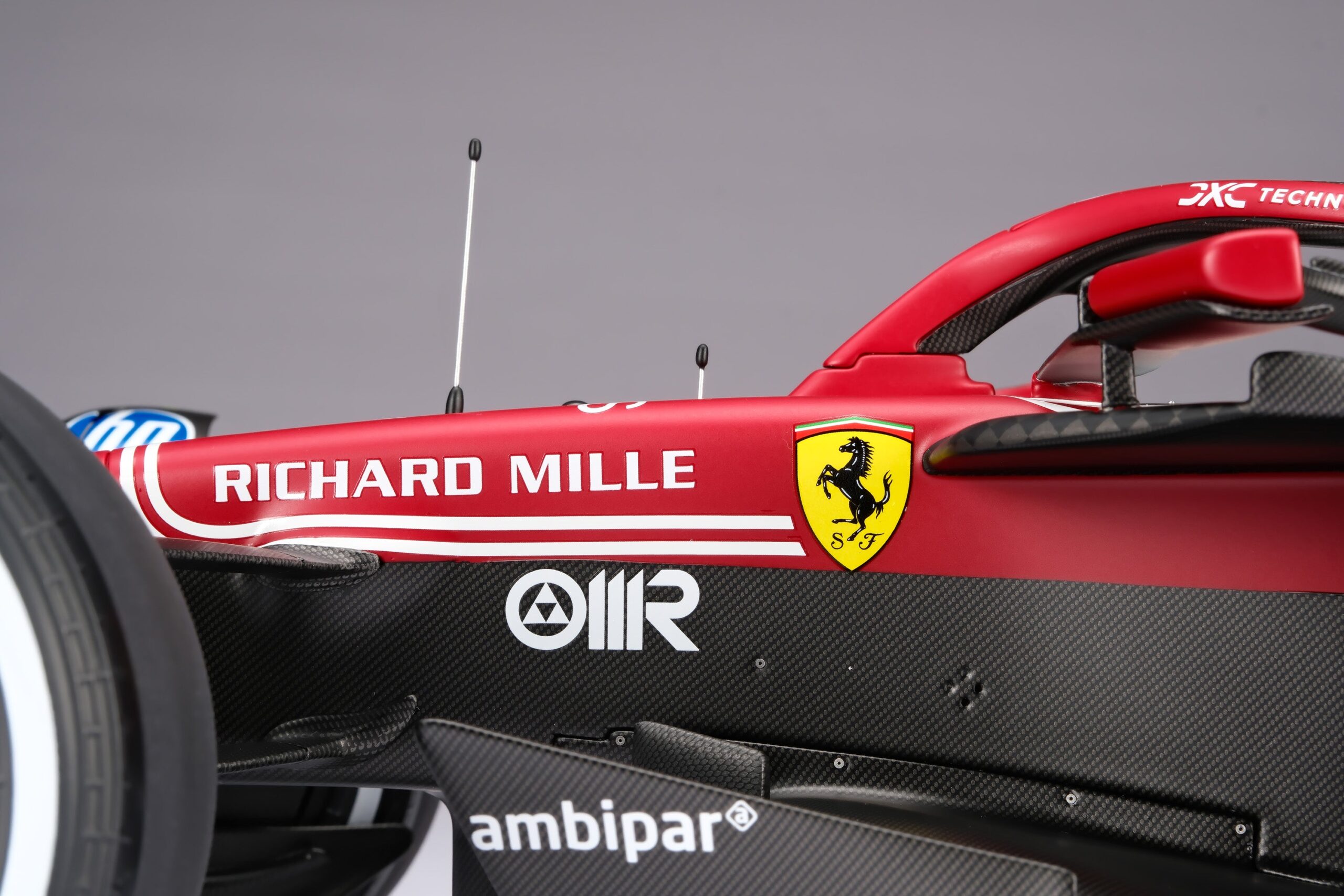 Amalgam Ferrari SF-25 2025 Italian Grand Prix - Lewis Hamilton - Rot | 1:8 – Bild 20