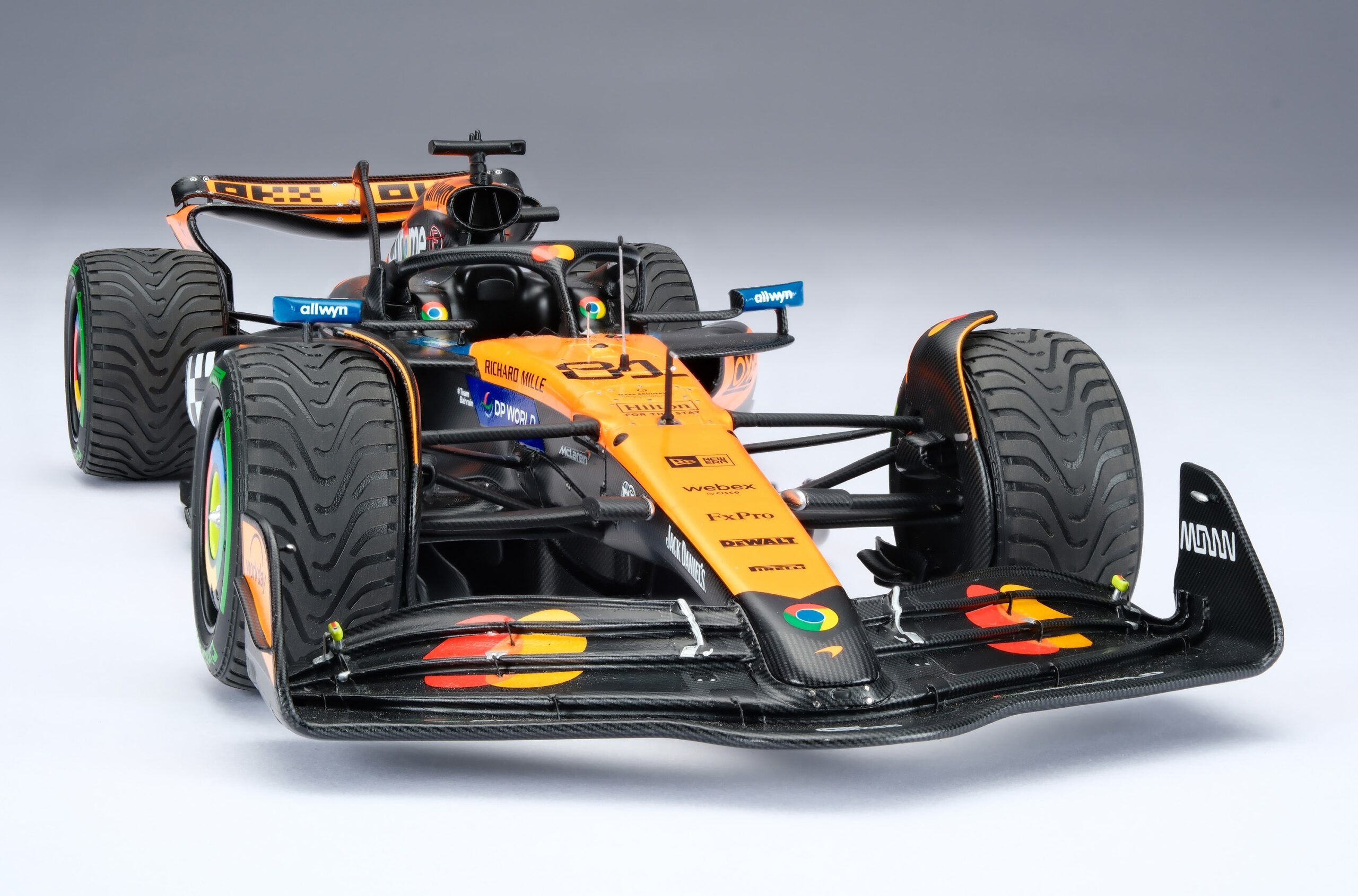 Amalgam McLaren MCL39 2025 Australian Grand Prix - Orange | 1:18 - Image 22